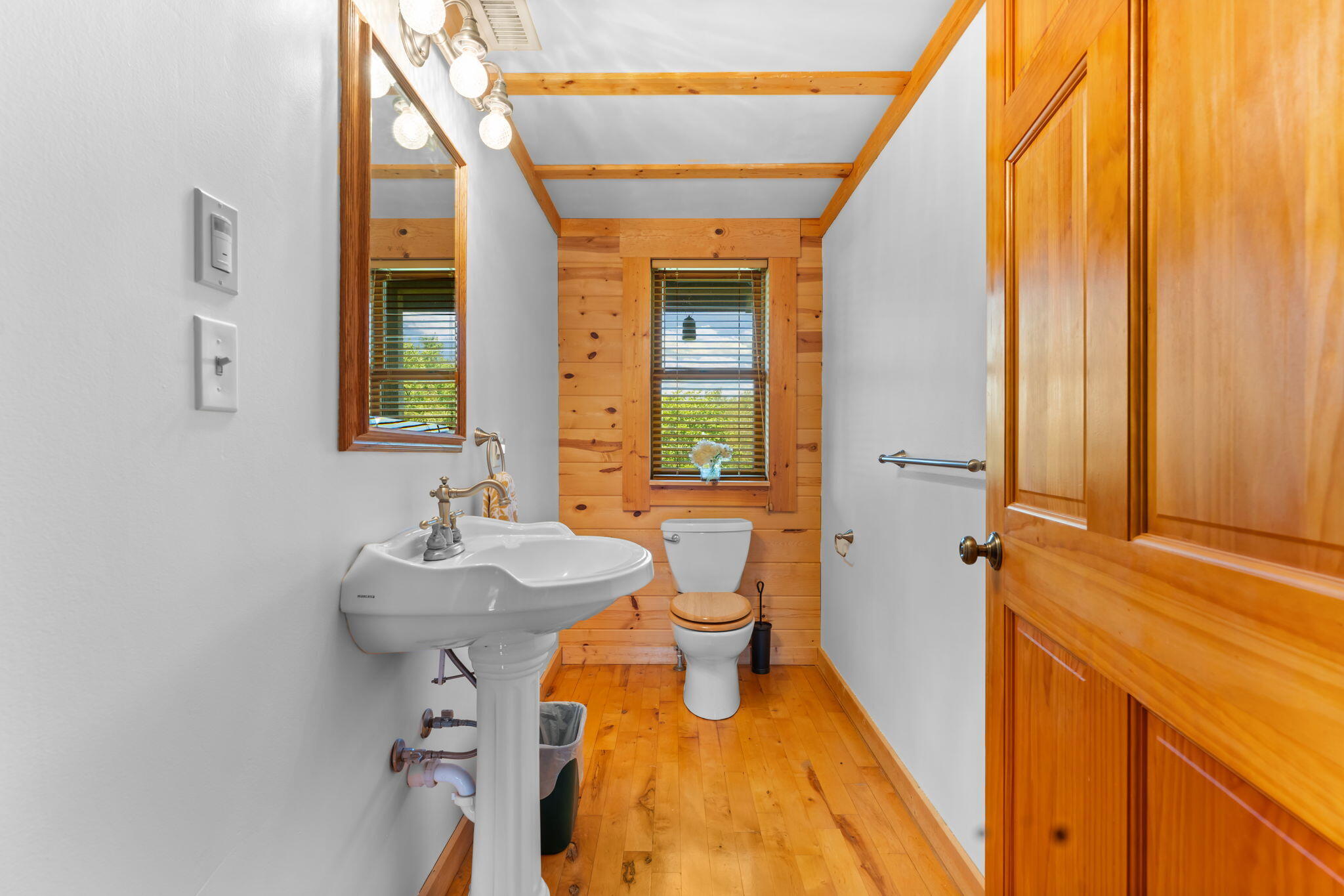 2487 W Monroe Road Property Photo 10
