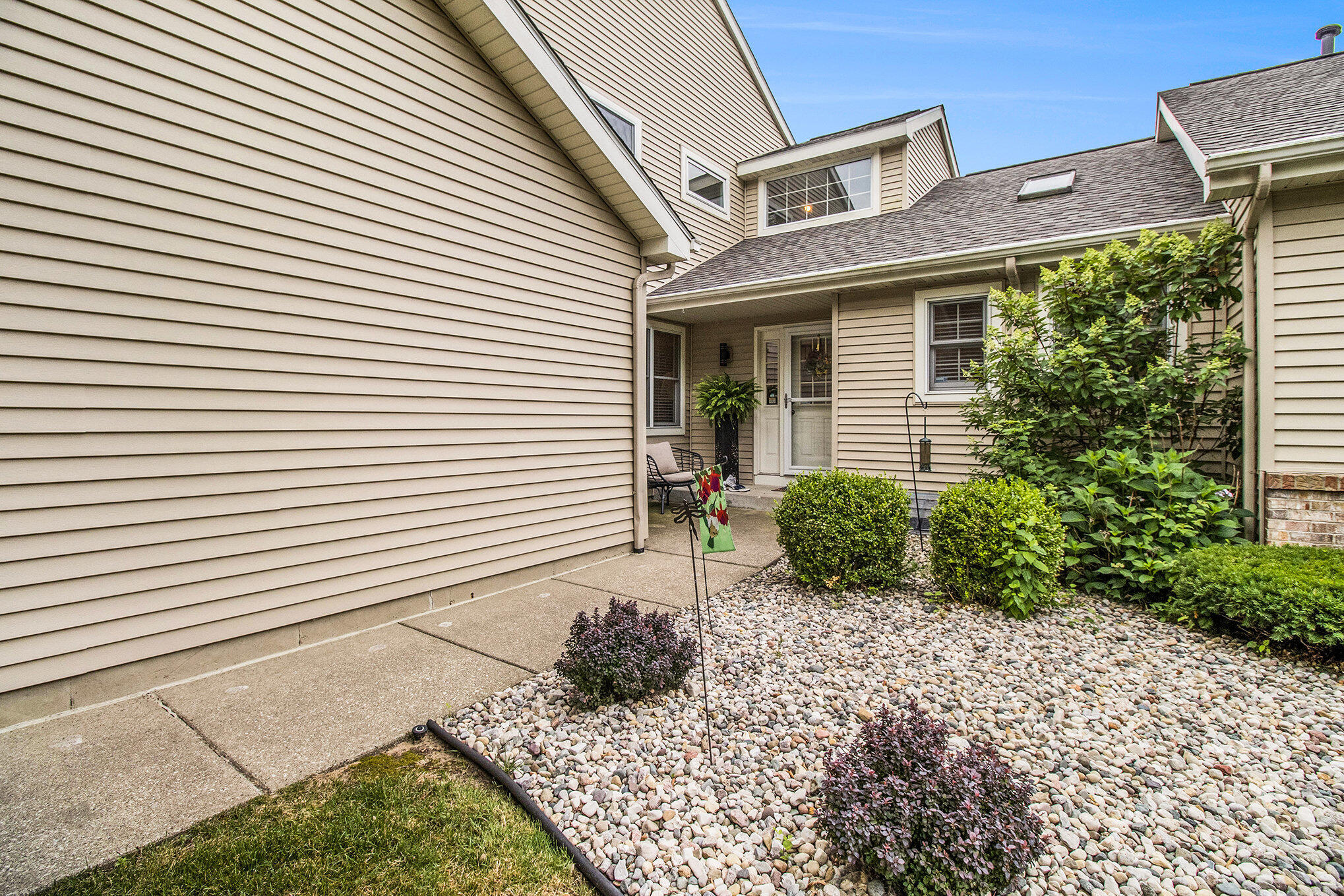 3542 Kirkaldy Circle Property Photo 1