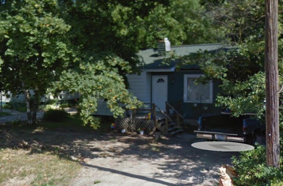 3290 W Gracelawn Avenue Property Photo 1