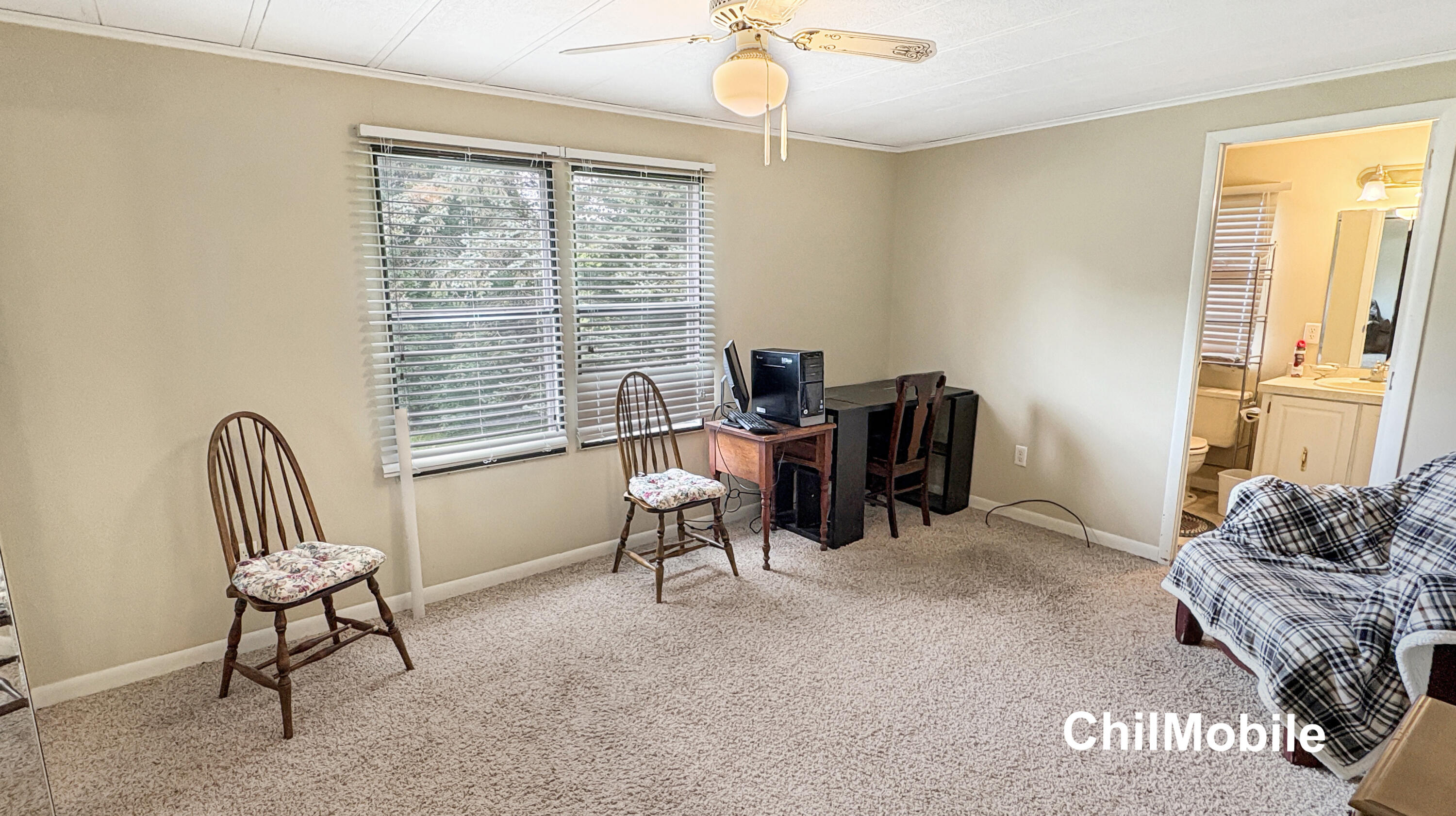 7831 Tree Swallow Drive Se Property Photo 5