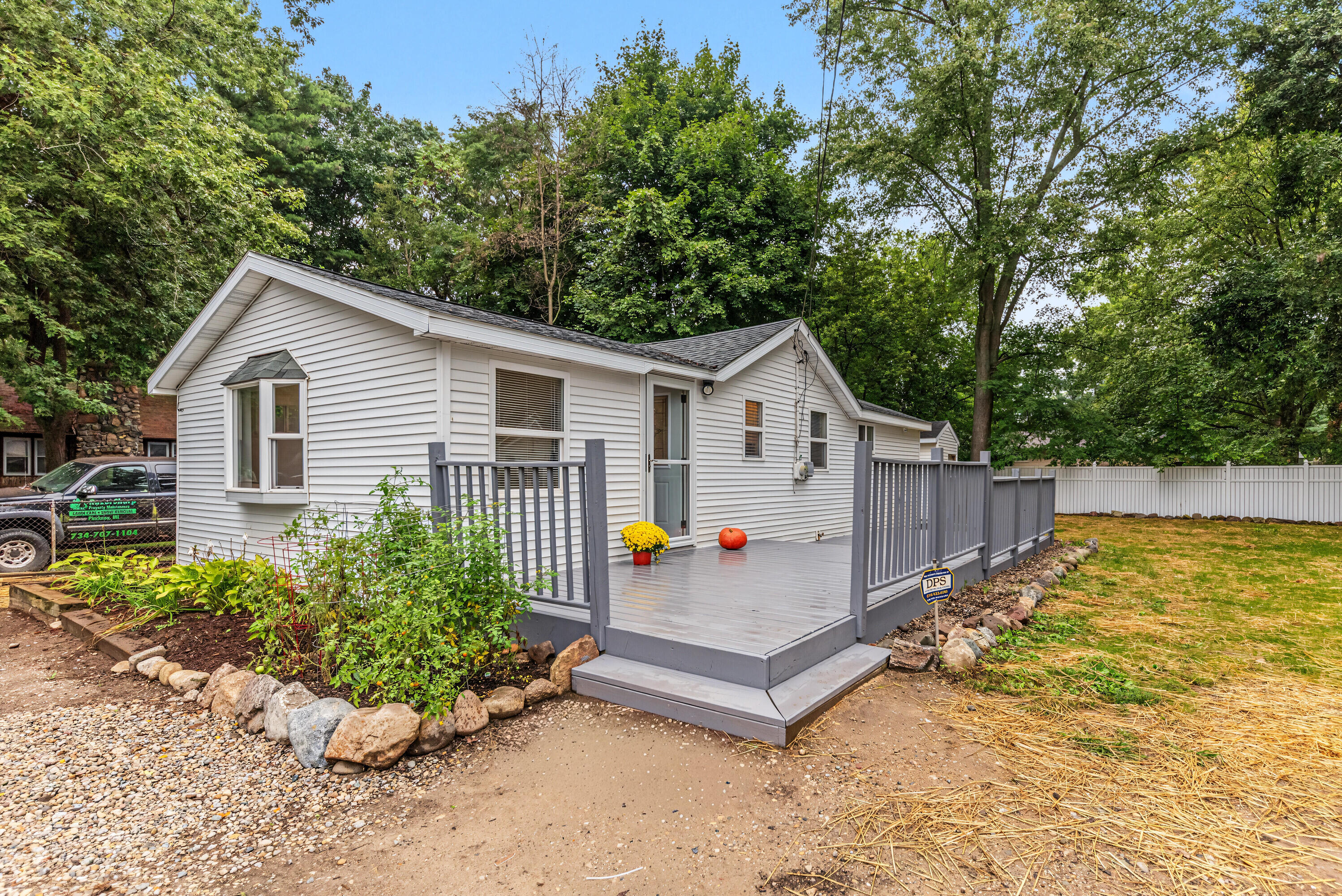 8514 Portage Lake Boulevard Property Photo 1