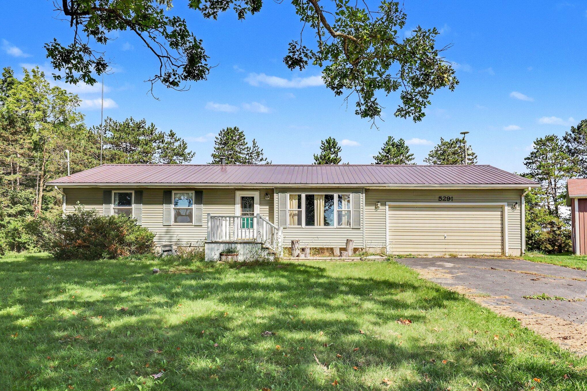 5291 Nickleplate Road Property Photo 1