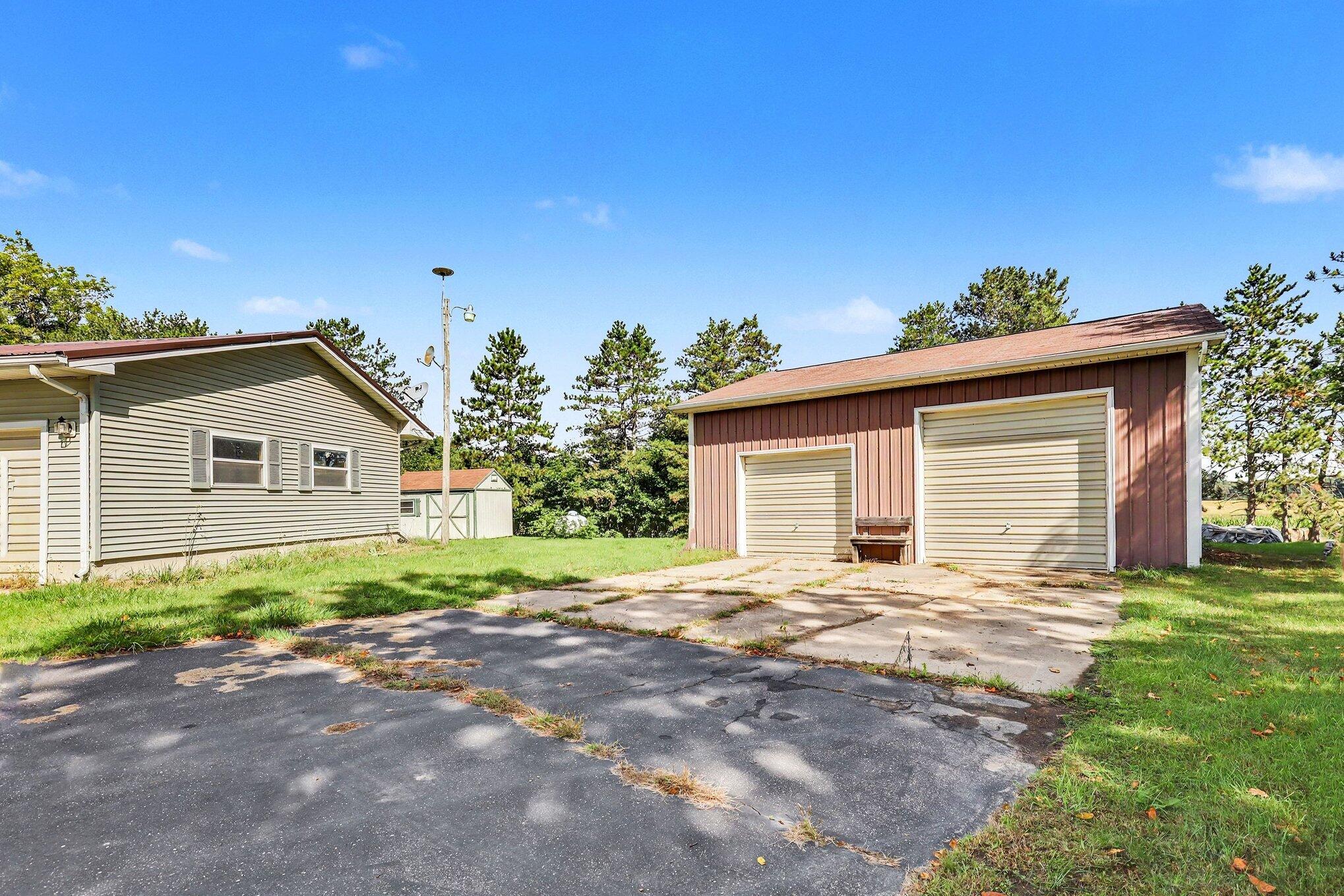 5291 Nickleplate Road Property Photo 6