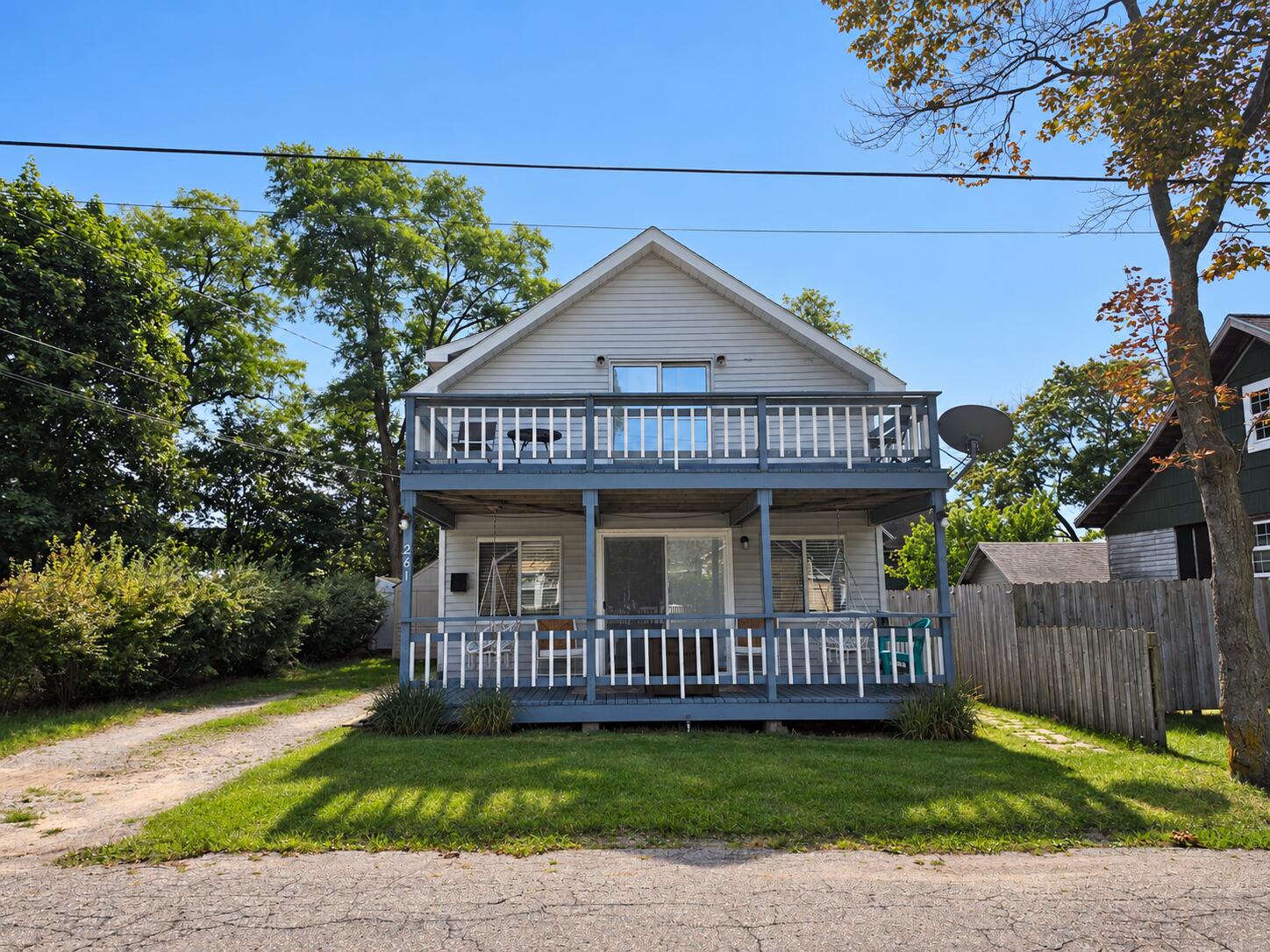 261 Hughes Street Property Photo 1