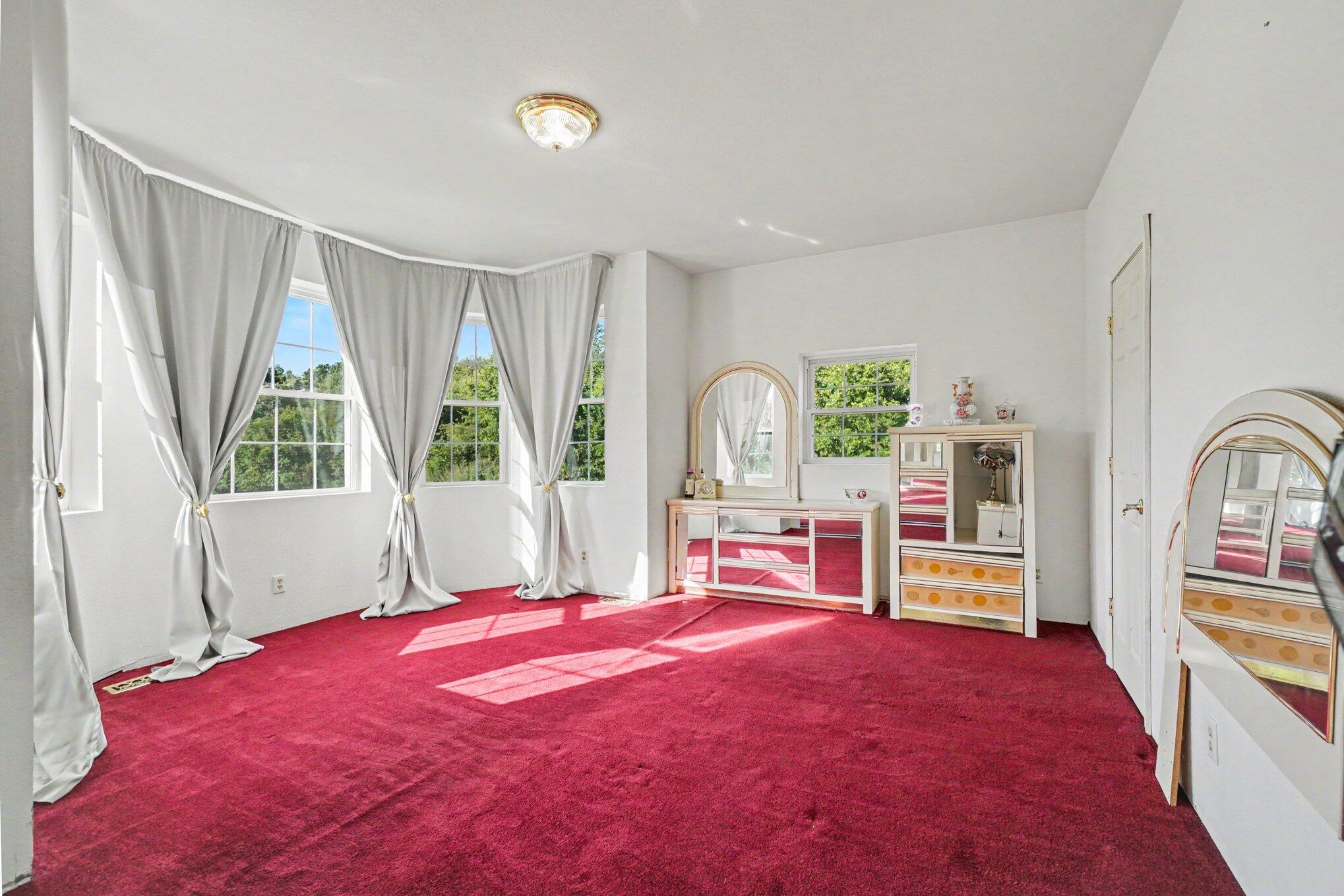 26600 Mintdale Road Property Photo 9