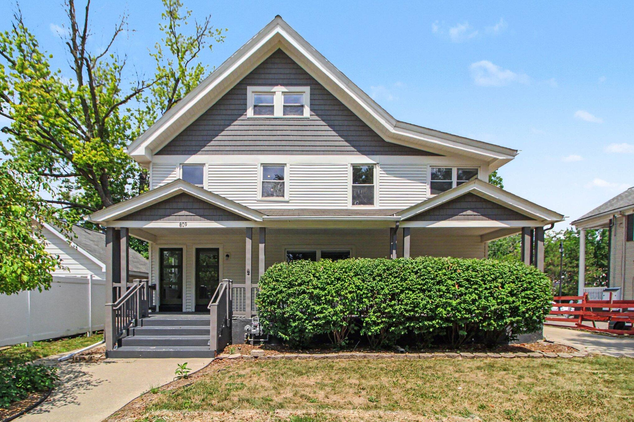 809 Henry Street
