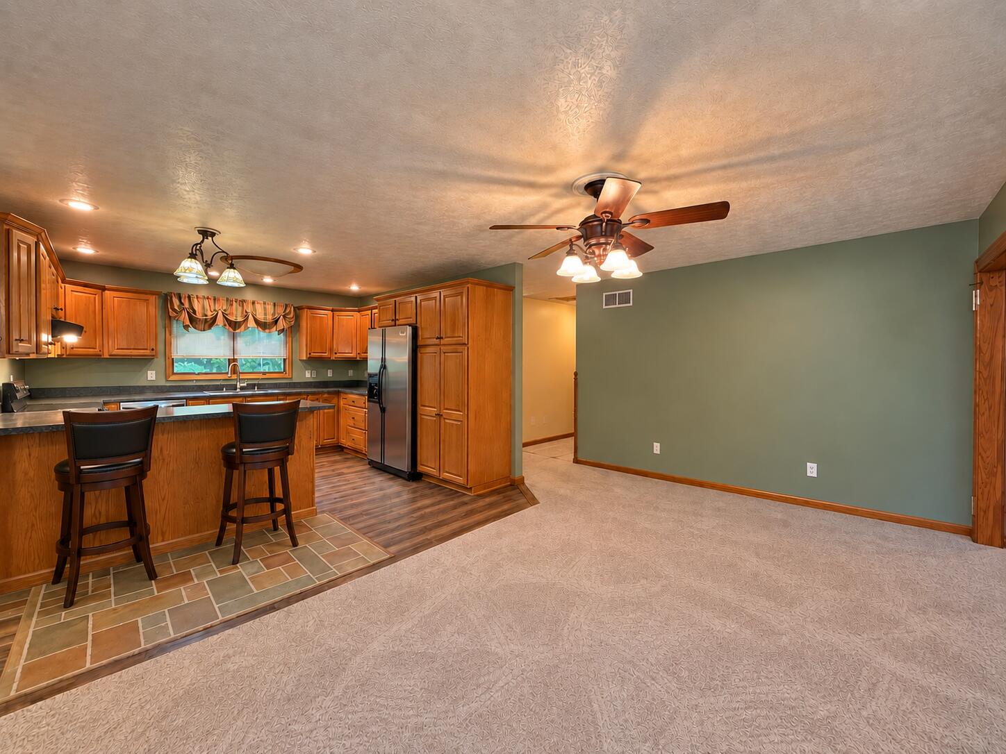 2922 Beebe Road Property Photo 17