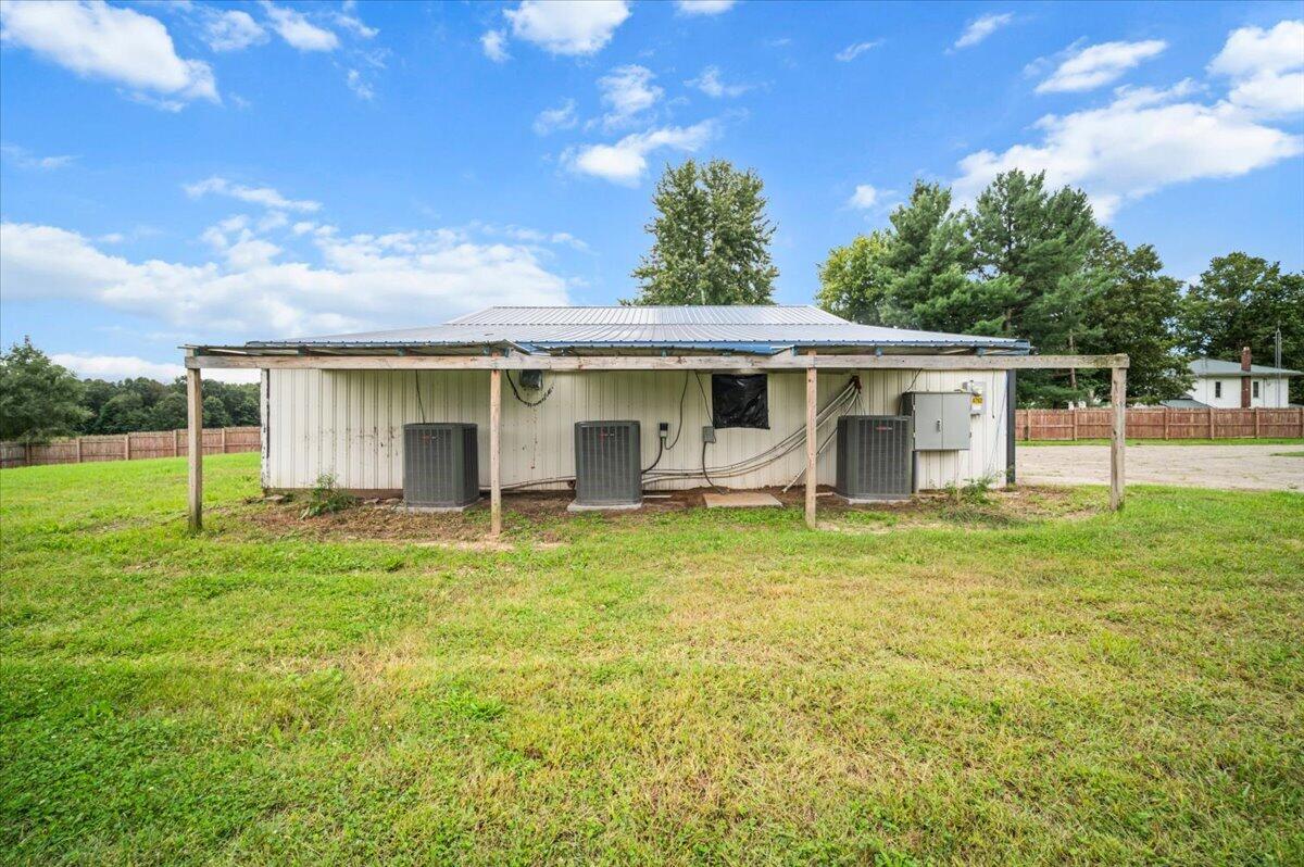 4782 2 Mile Road Property Photo 31