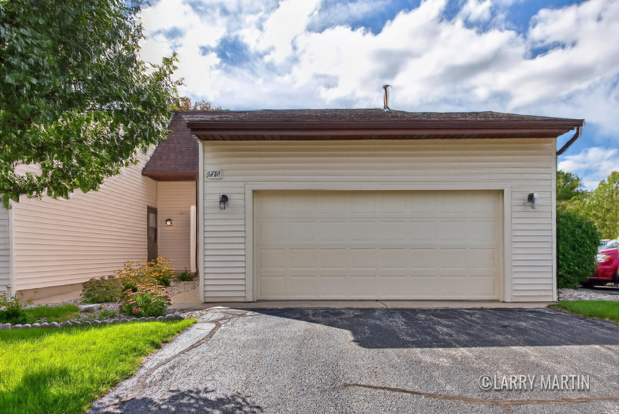 2752 Stonebluff Drive Sw 99 Property Photo 1