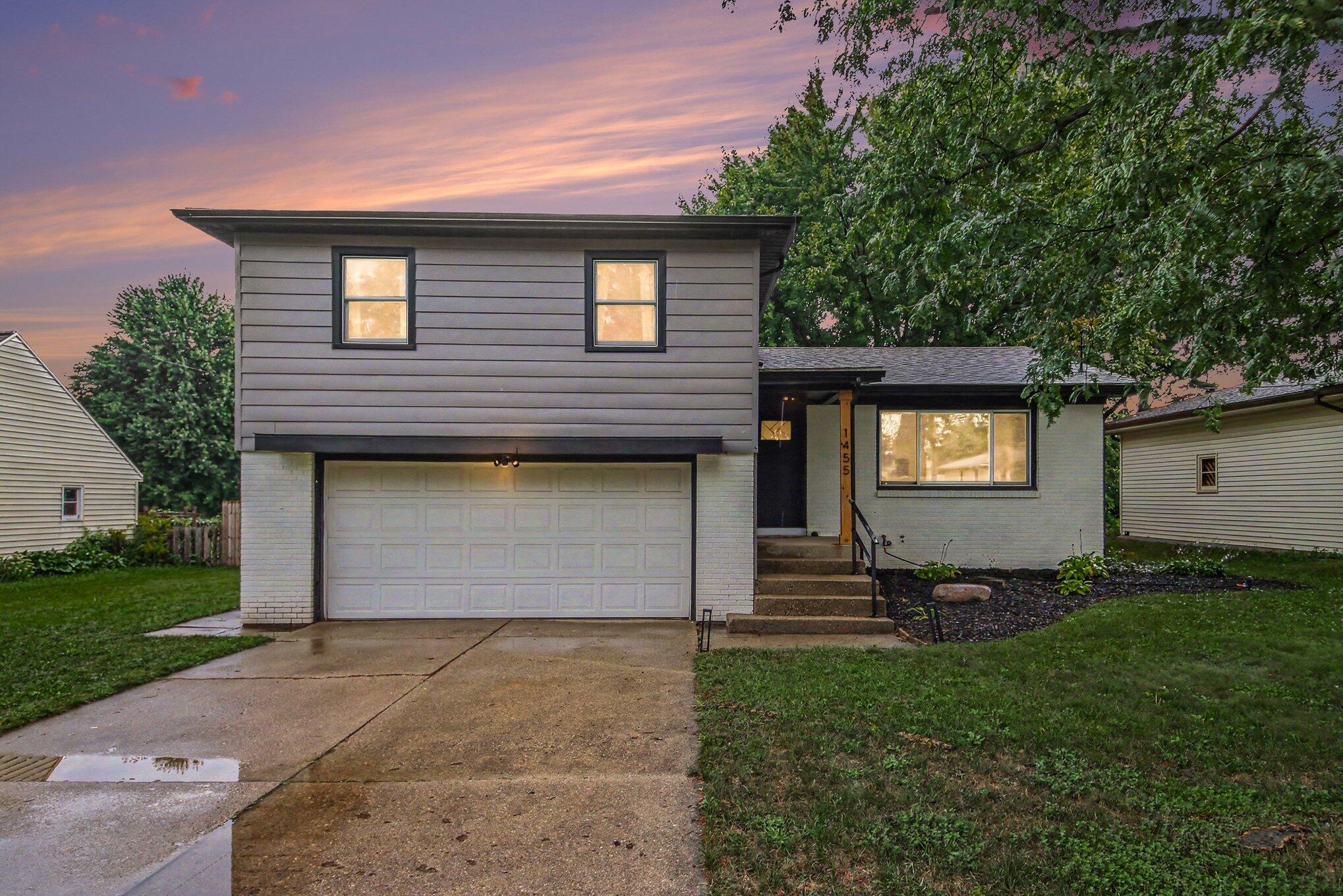 1455 Pickett Street Se Property Photo 1