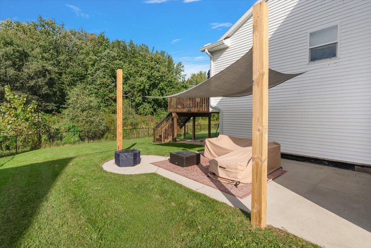 10765 Lance Avenue Property Photo 6