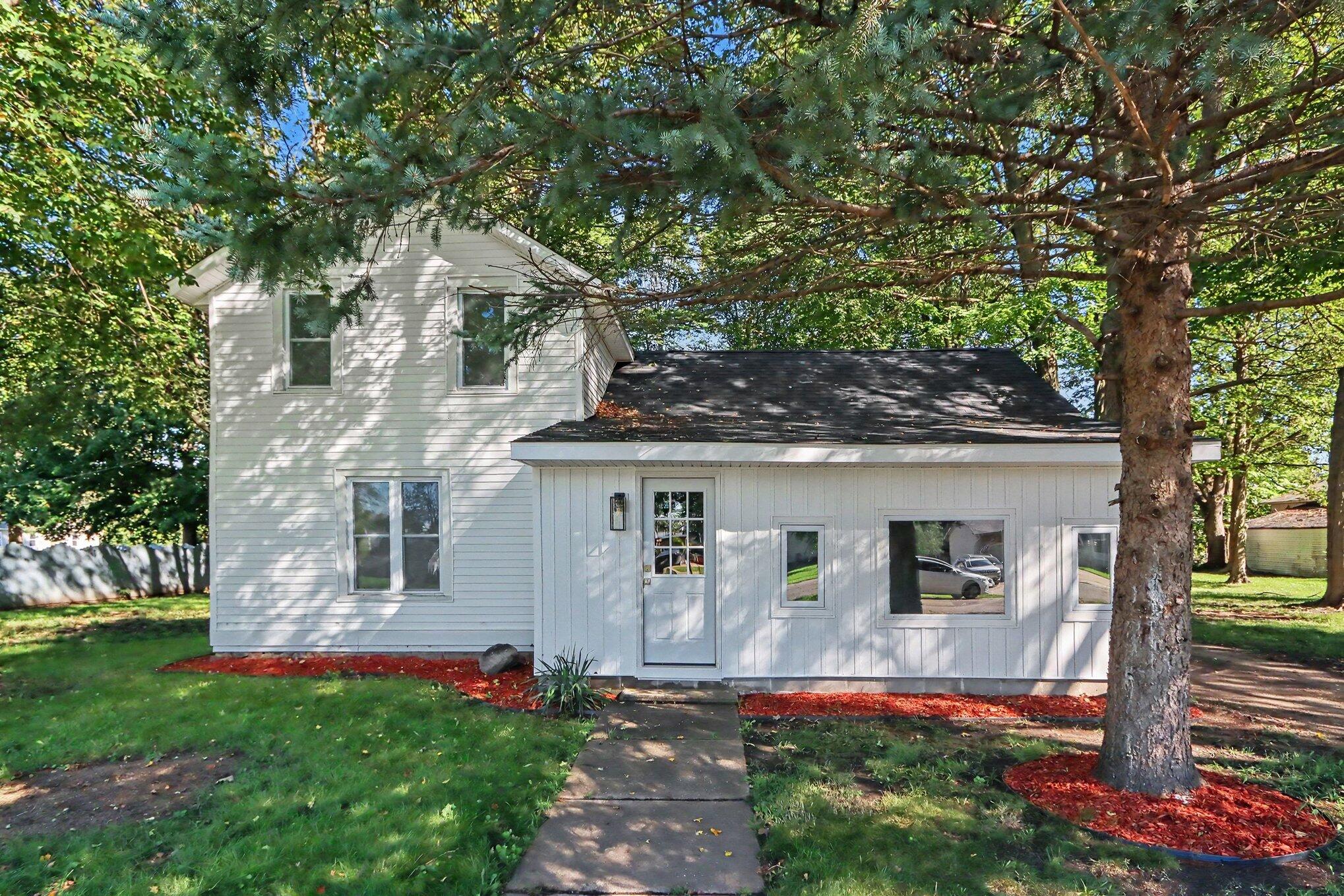 515 Osterhout Street Property Photo 1