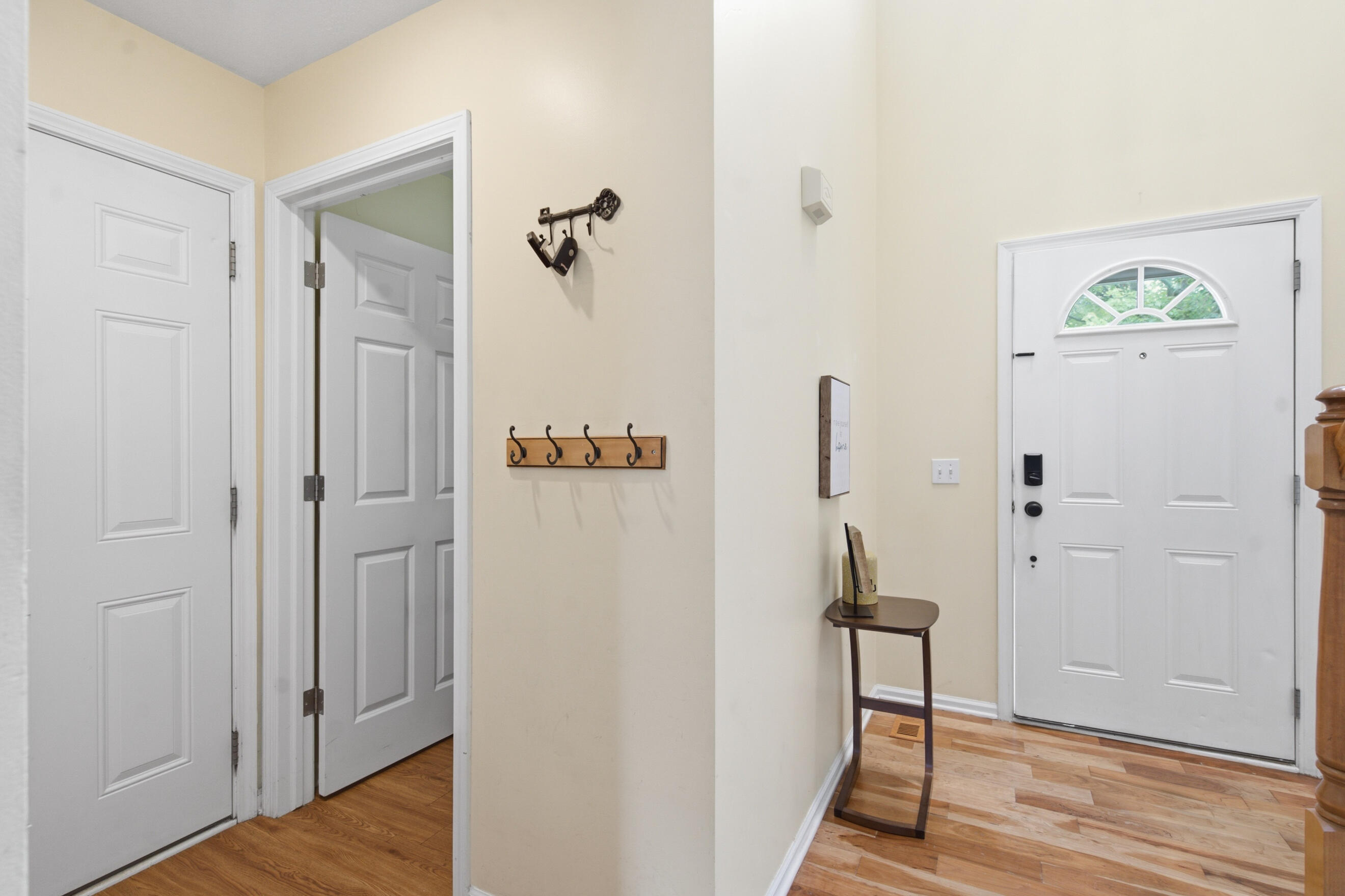 5251 Stapleton Drive Property Photo 11