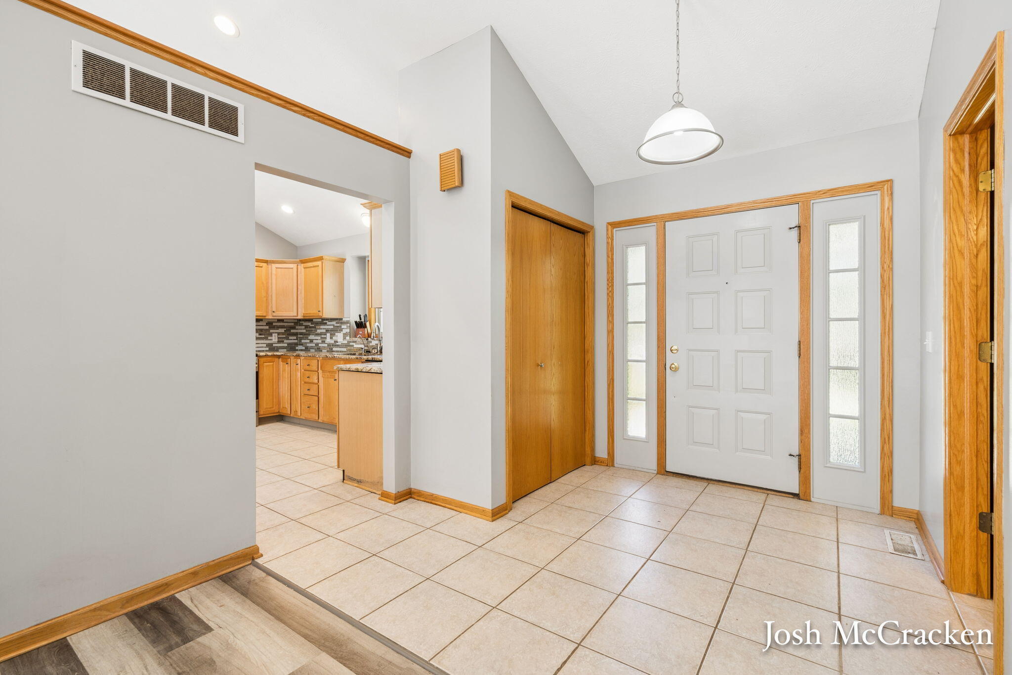 10420 52nd Street Se Property Photo 26