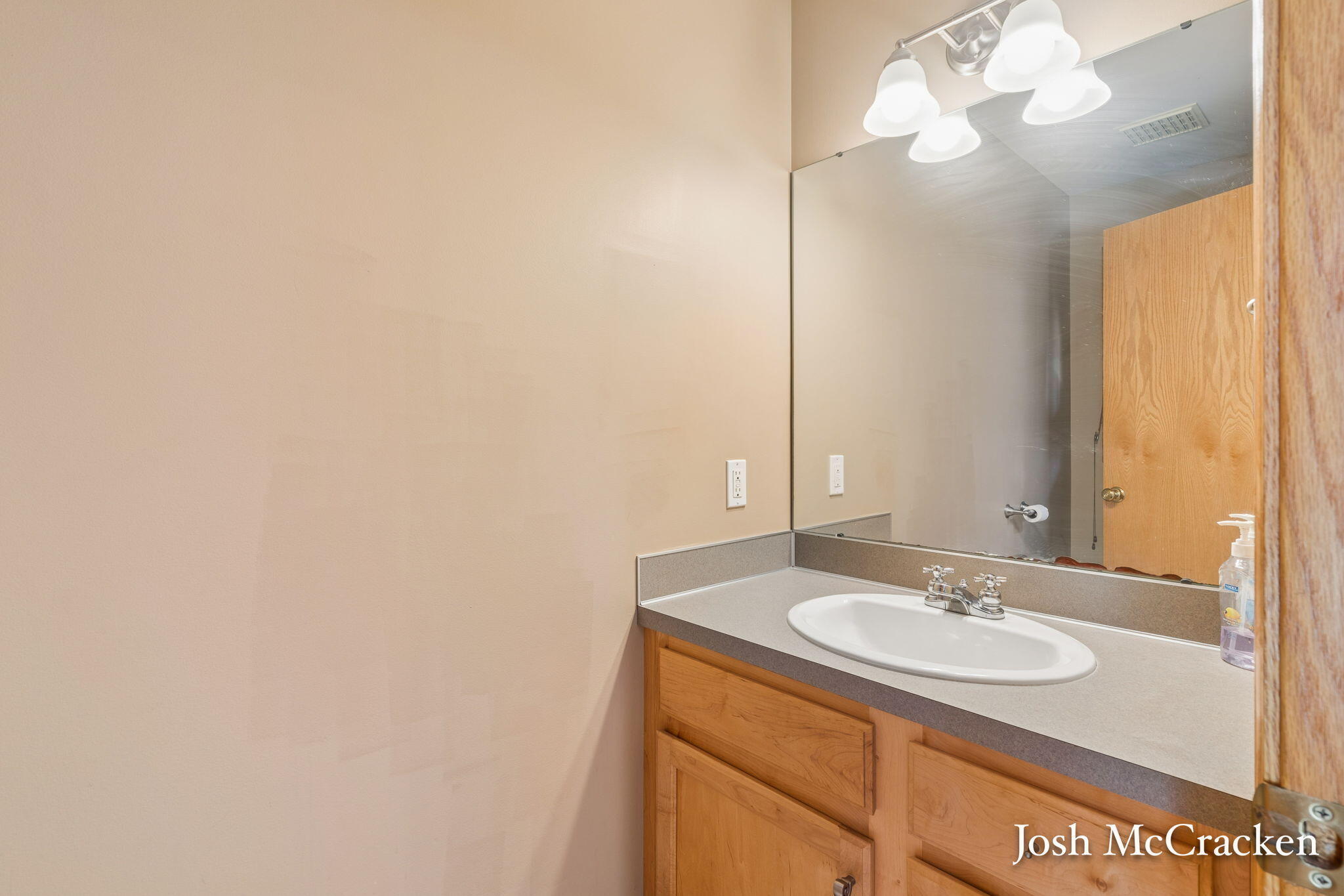 10420 52nd Street Se Property Photo 31