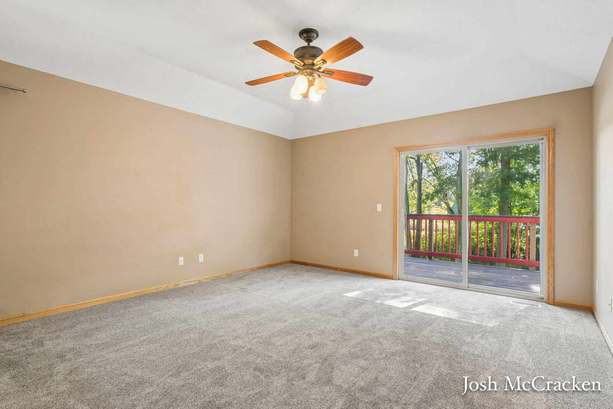 10420 52nd Street Se Property Photo 32