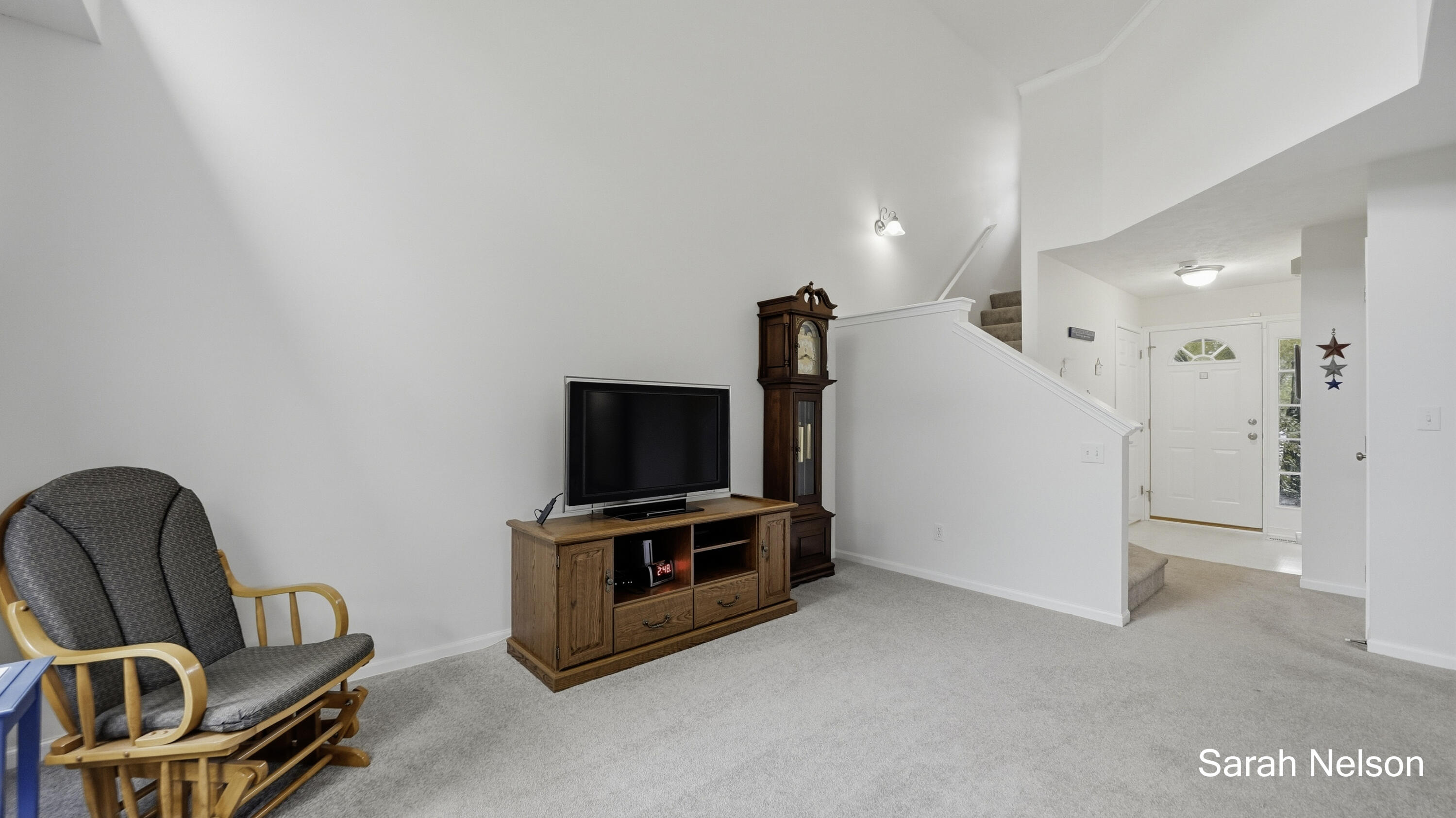 5933 E Lyn Haven Drive Se Property Photo 9