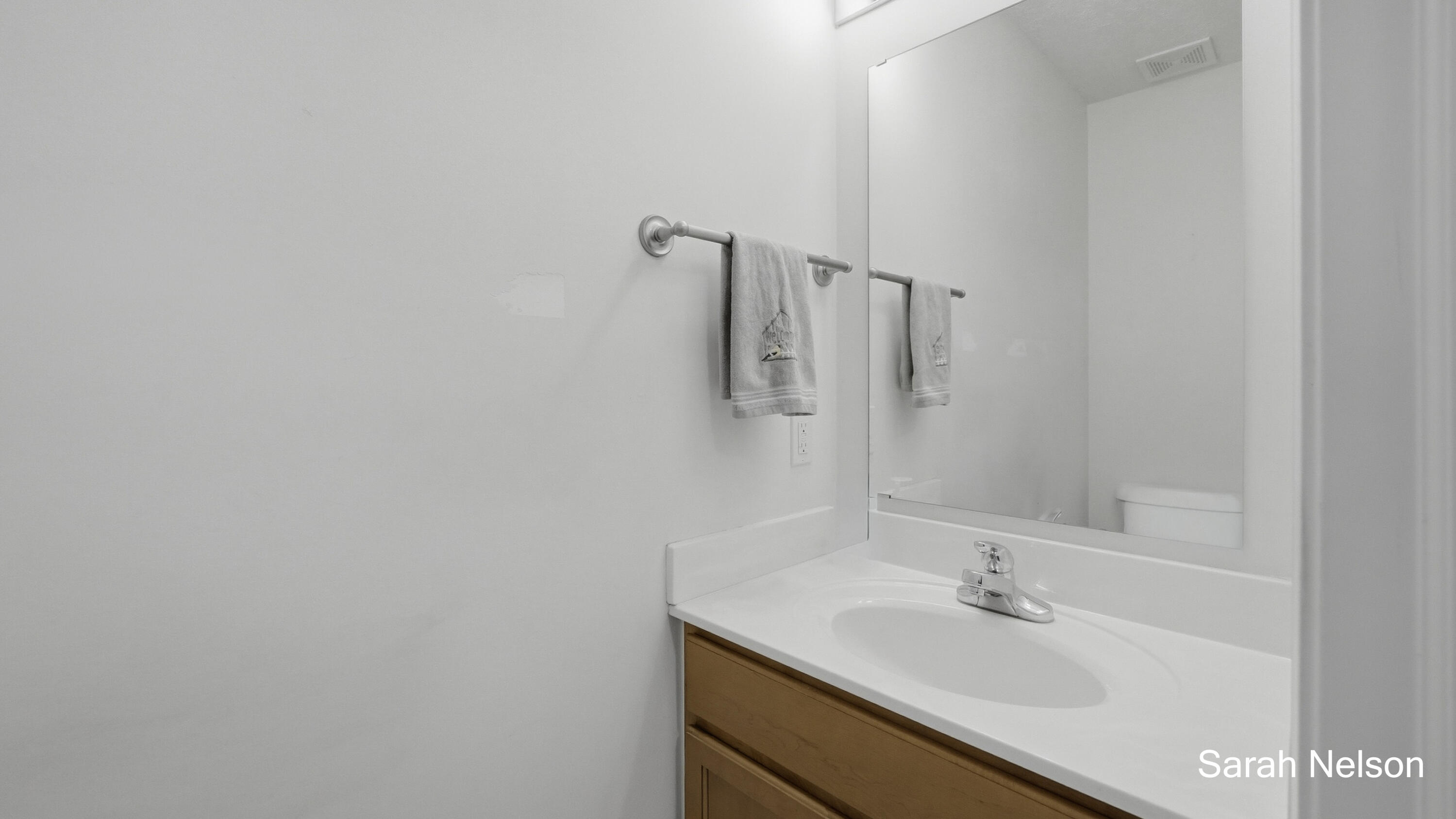 5933 E Lyn Haven Drive Se Property Photo 17