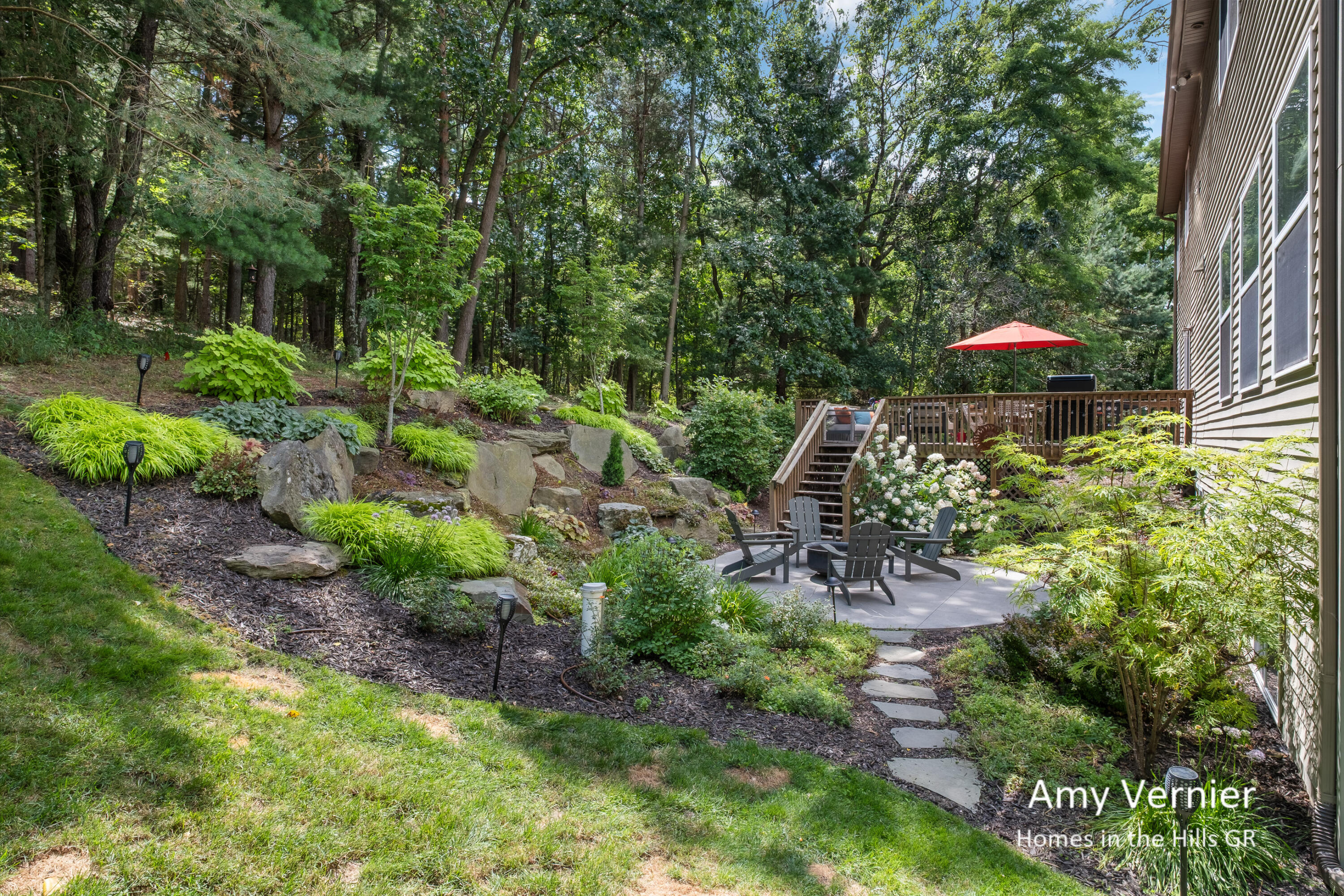 7860 Sandy Hollow Drive Se Property Photo 7