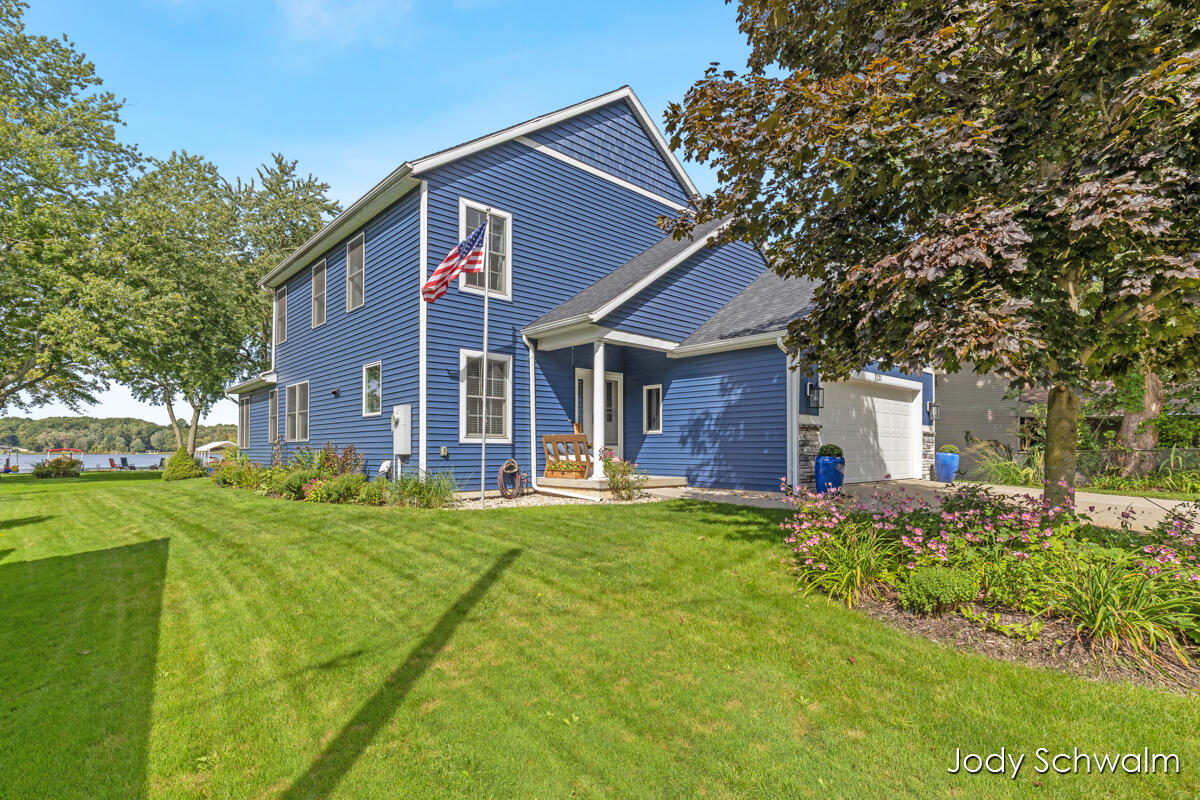 7121 Hass Drive Ne Property Photo 14