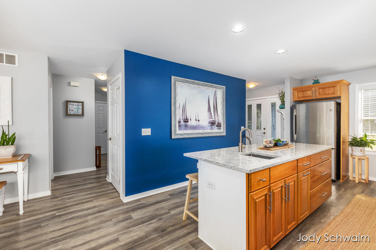 7121 Hass Drive Ne Property Photo 18