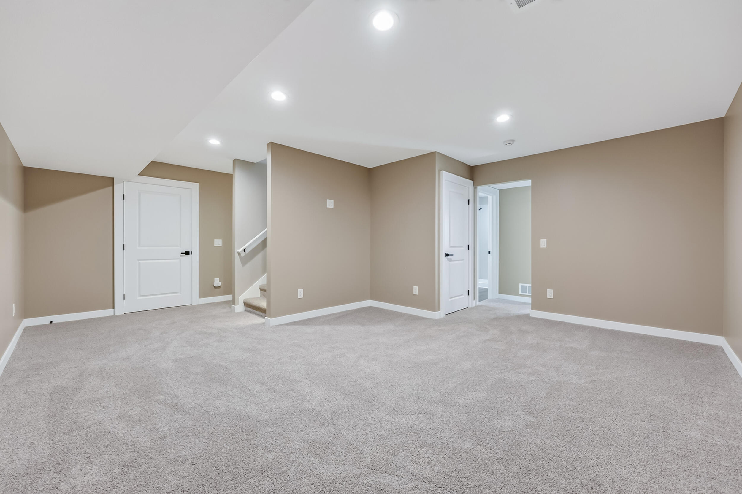 277 Aspen Hill Drive Property Photo 19
