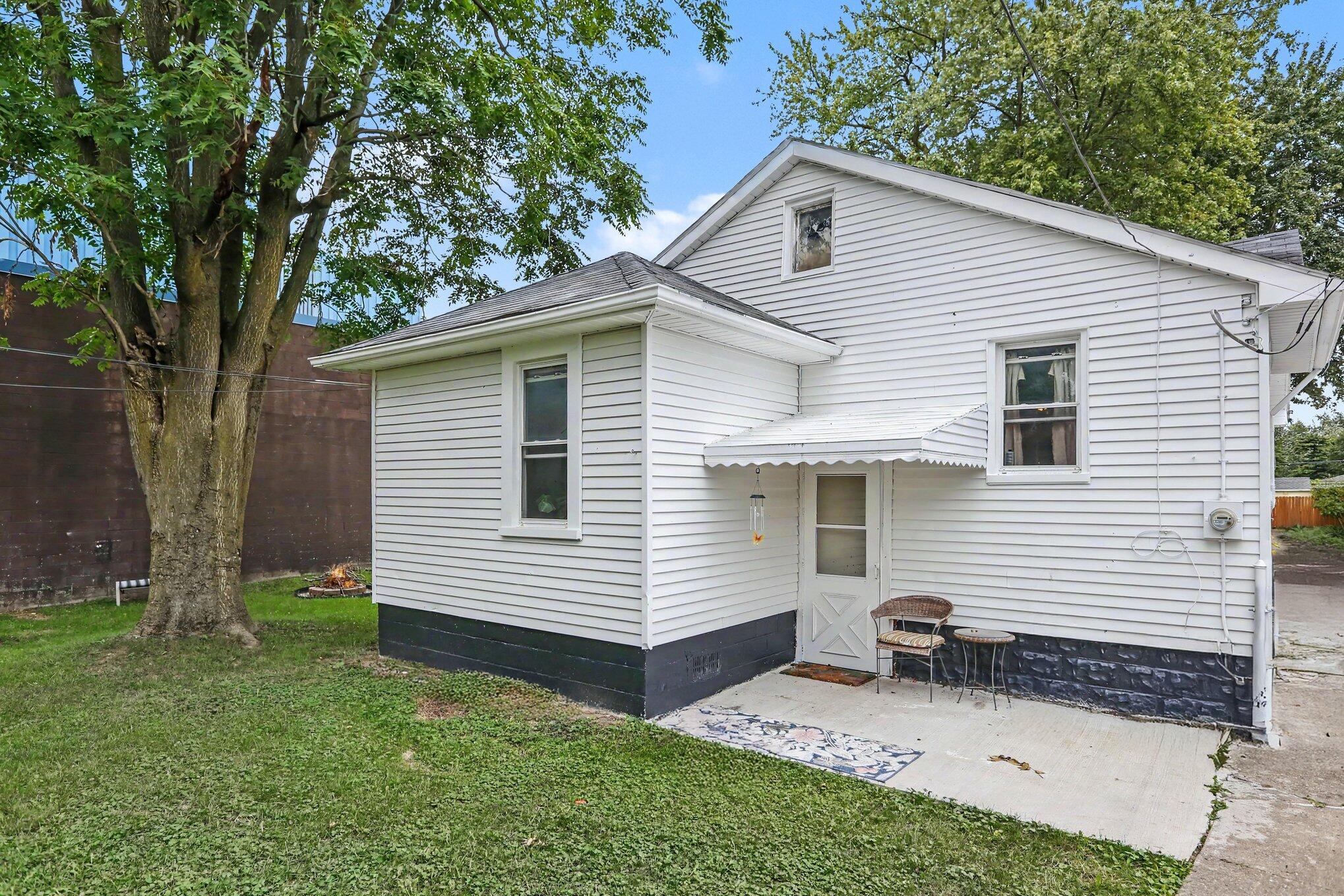 1764 Euclid Street Property Photo 17