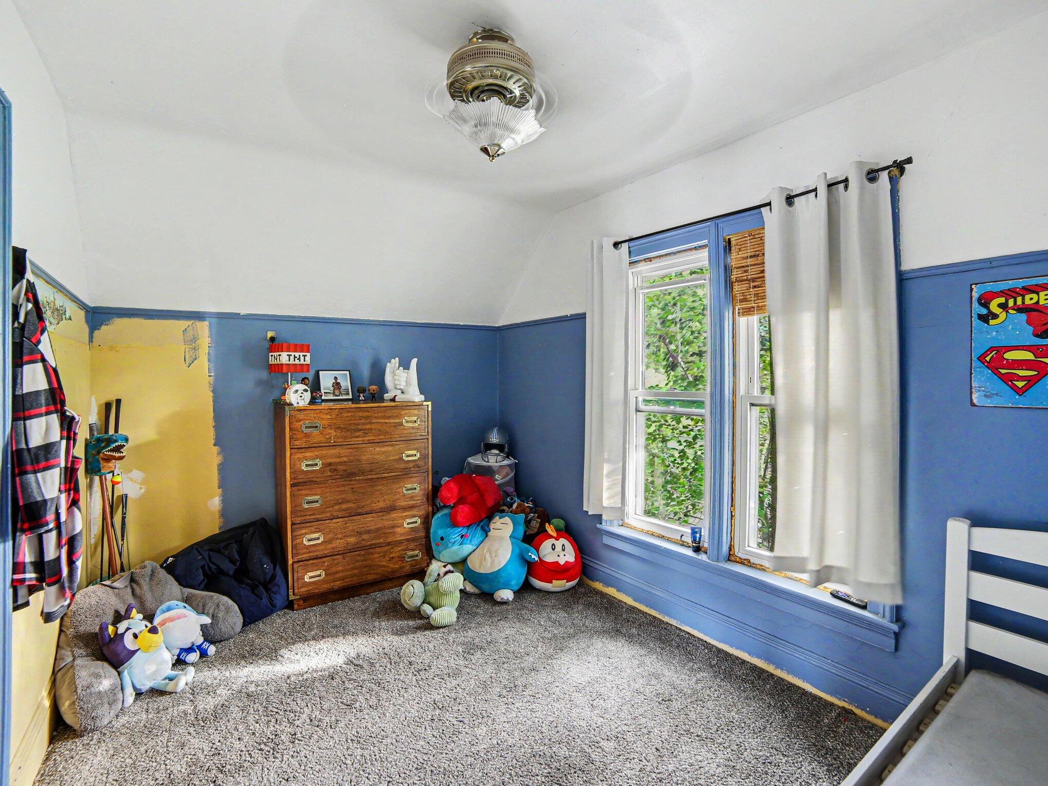 248 6th Avenue Property Photo 18