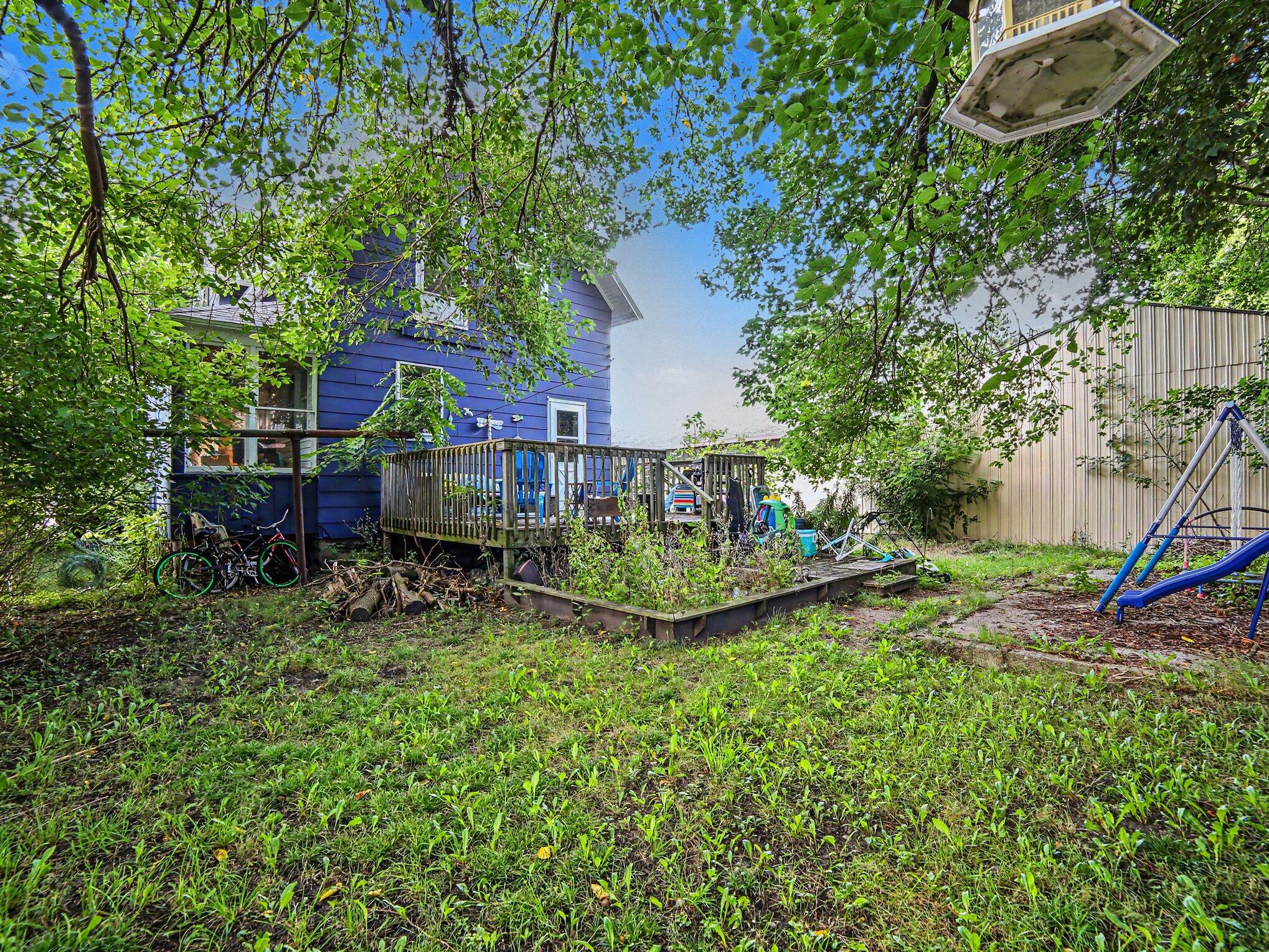 248 6th Avenue Property Photo 24
