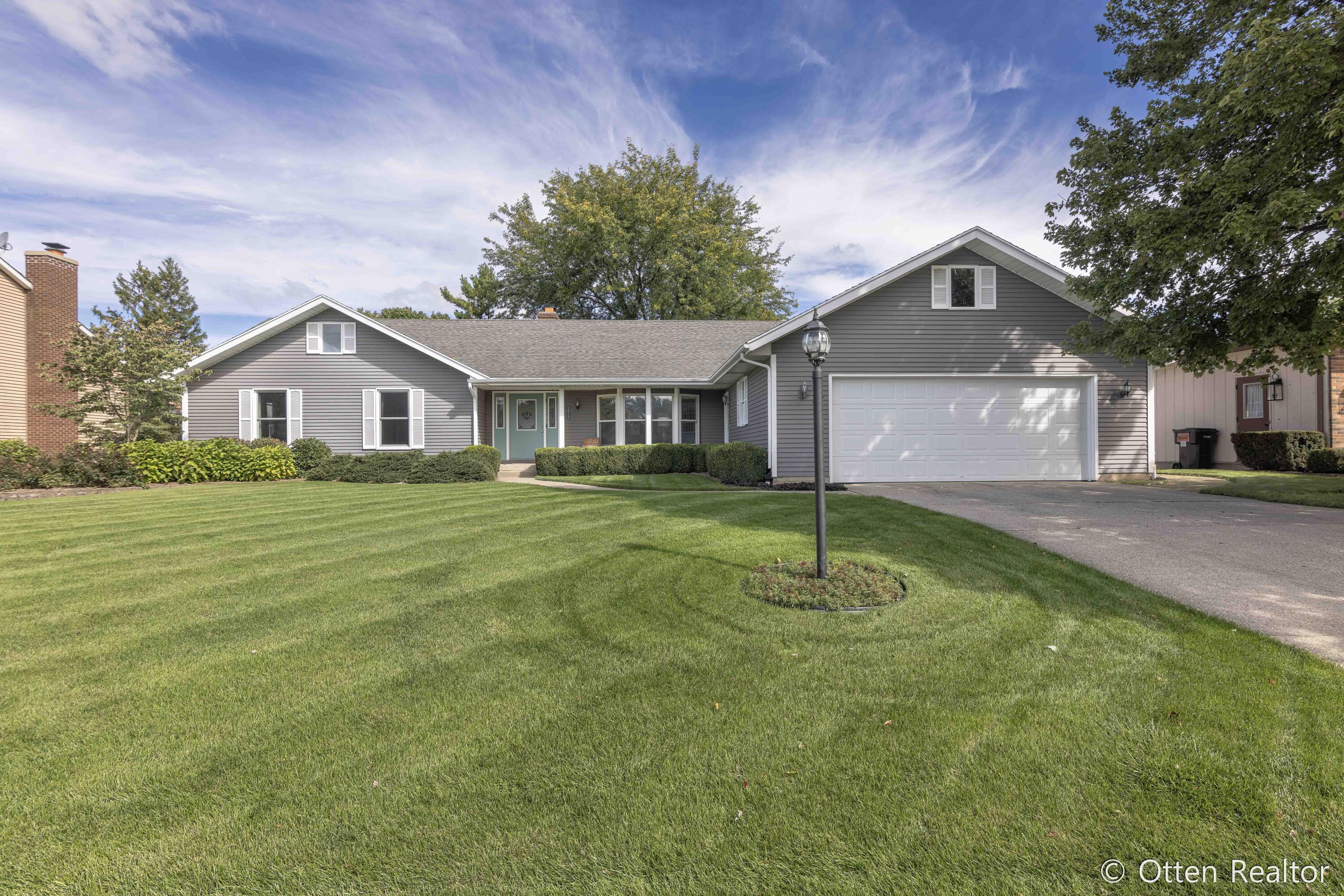 2017 Wolfboro Drive Se Property Photo 1