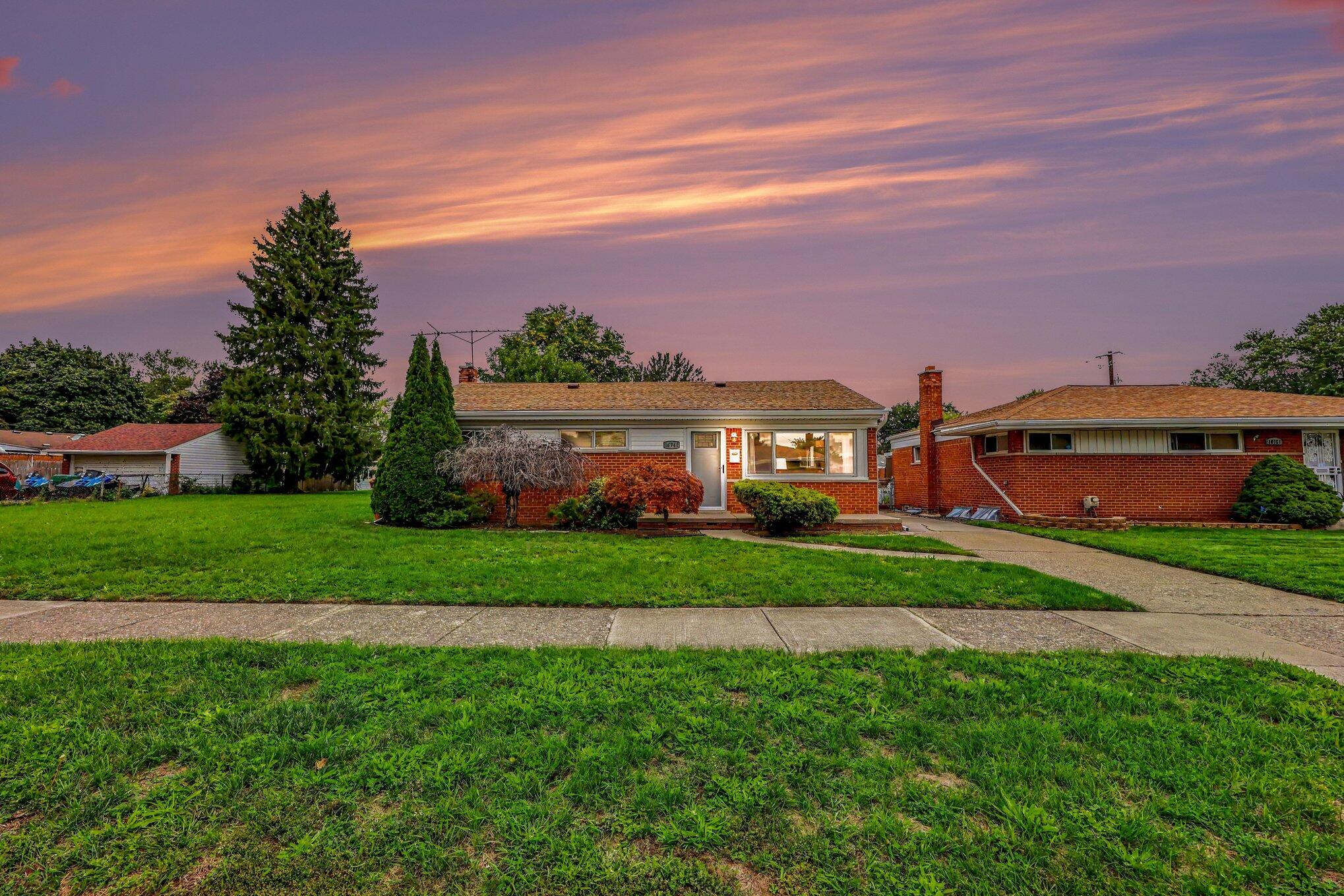 16741 Bell Avenue Property Photo 1