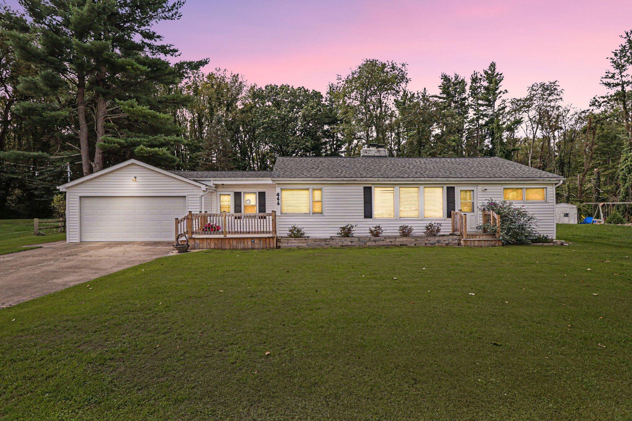 466 Morrow Street Property Photo 1