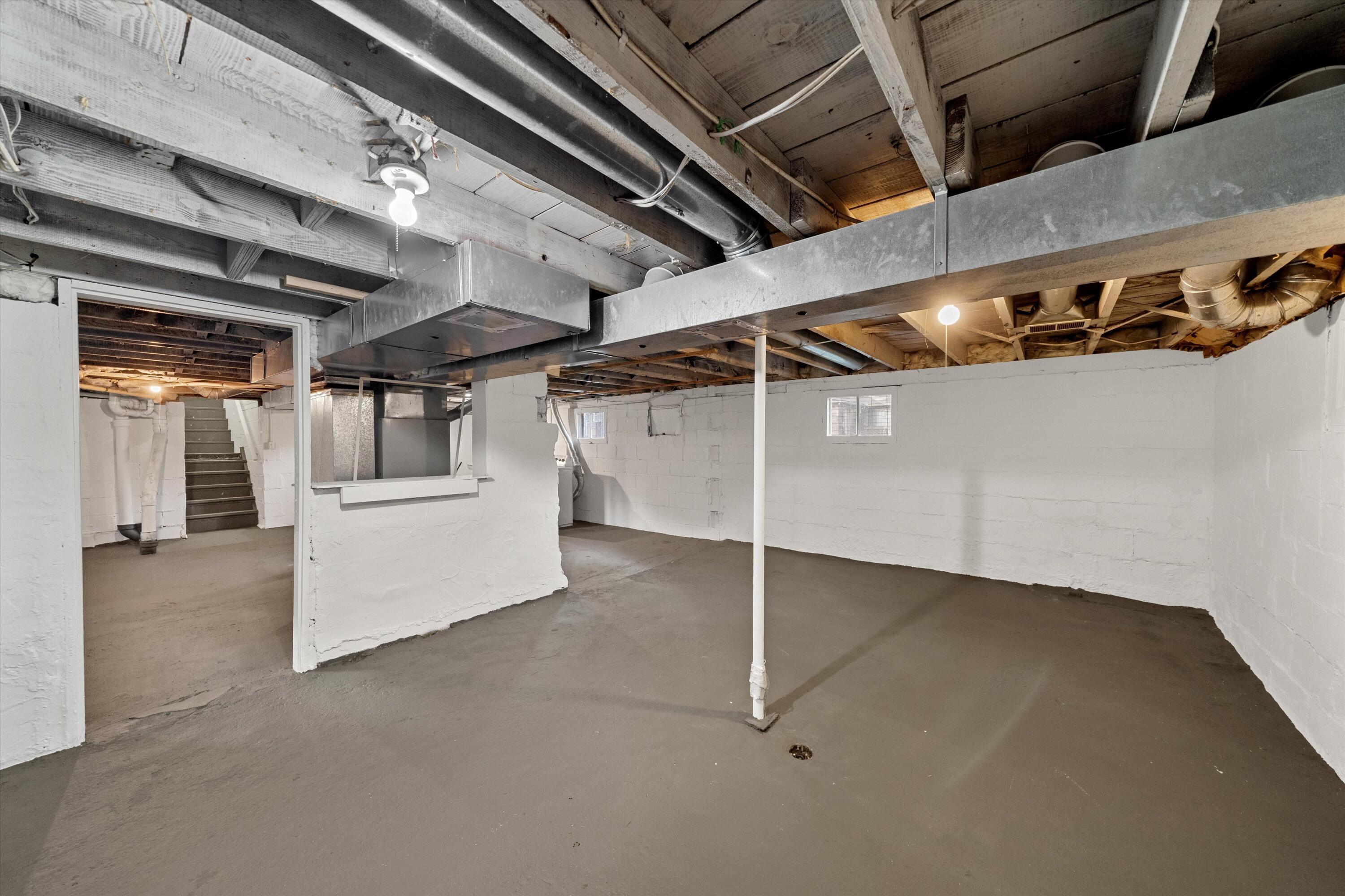 1756 Lafayette Boulevard Property Photo 32