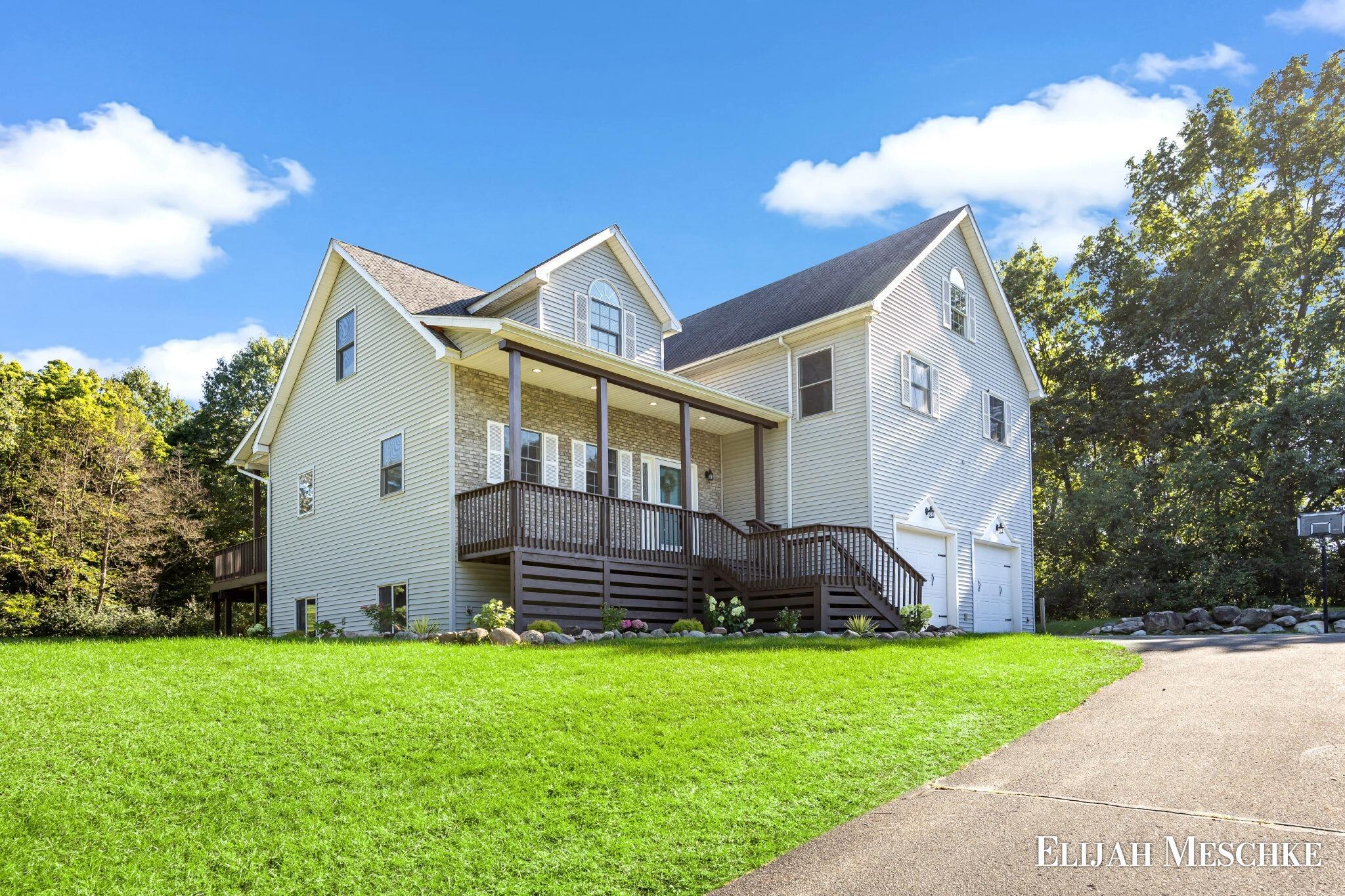 4176 Stony Avenue Property Photo 1
