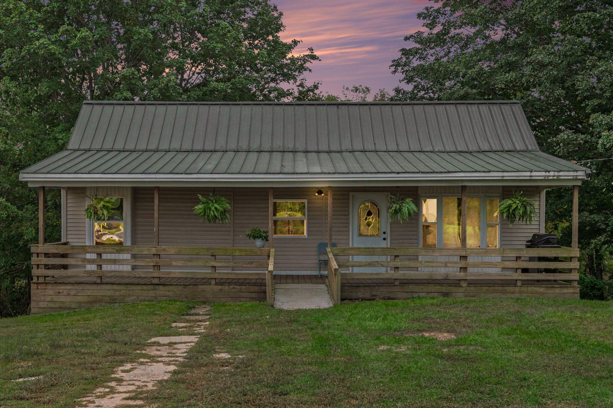 944 110th Avenue Property Photo 1