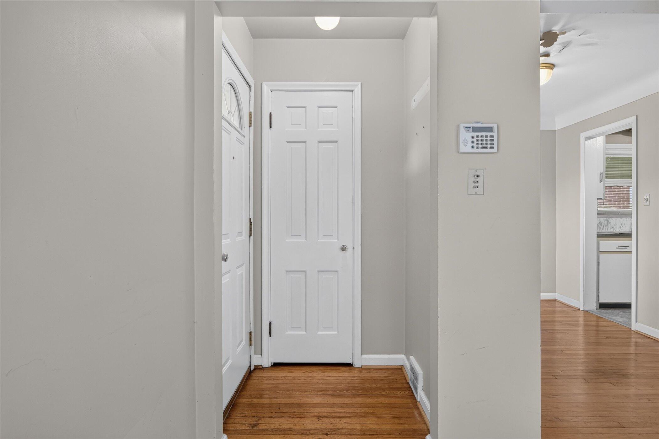 12885 Riverview Street Property Photo 6