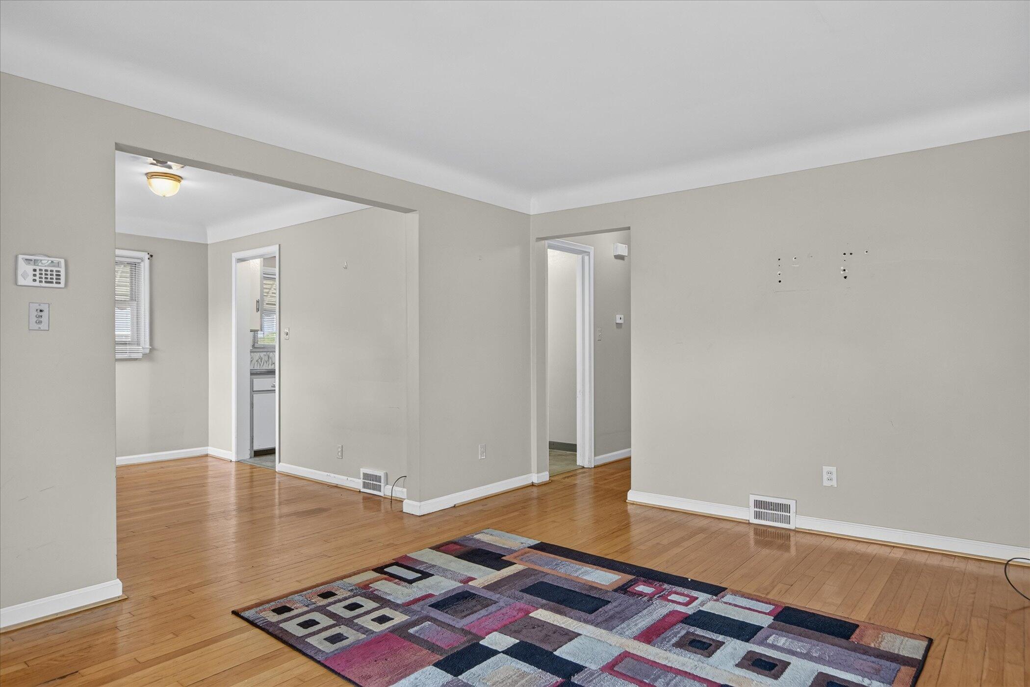 12885 Riverview Street Property Photo 8