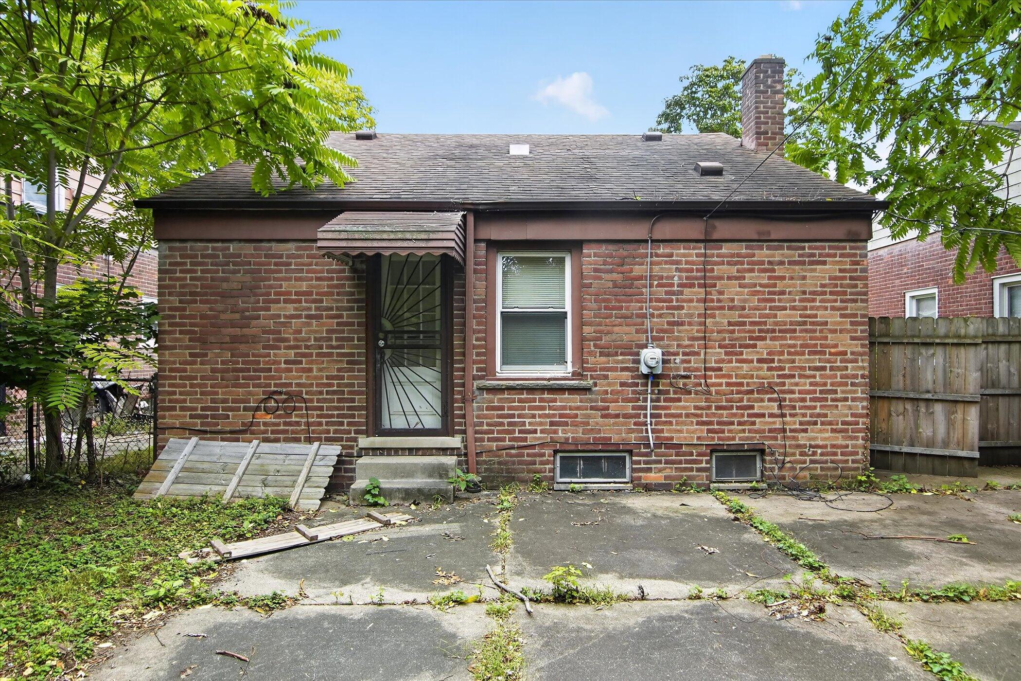 12885 Riverview Street Property Photo 35
