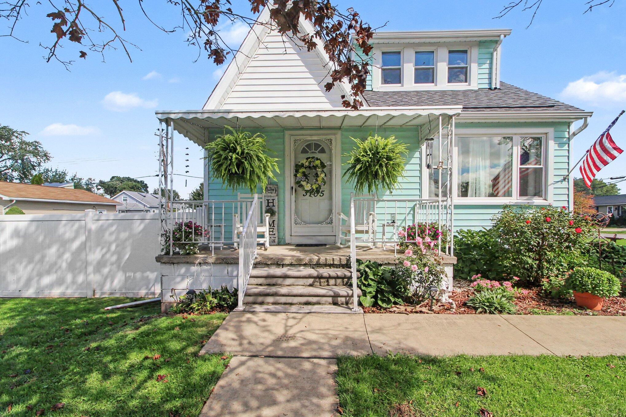 3165 4th Property Photo 1