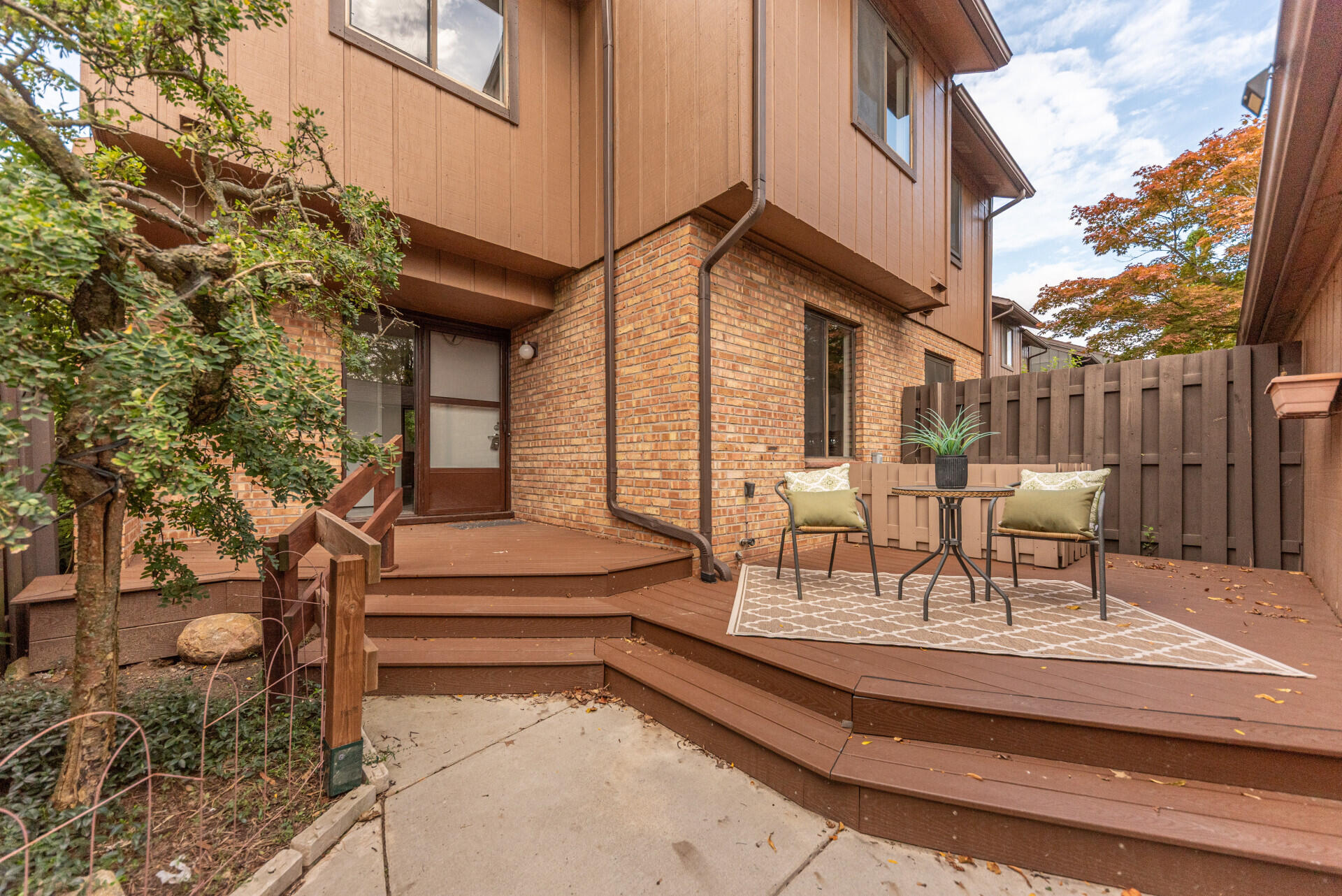 2601 Meade Court