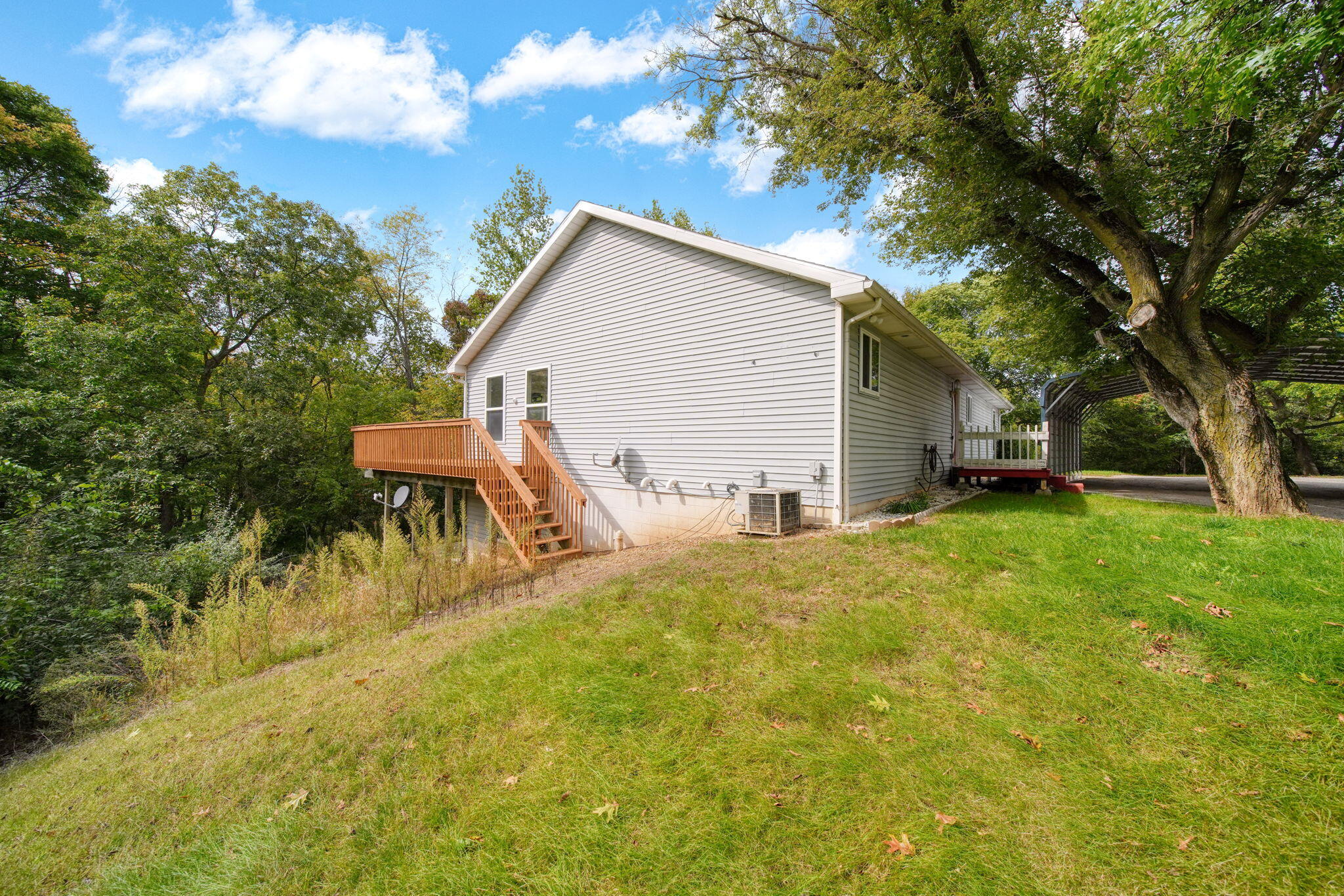 11250 Sharon Valley Road Property Photo 1