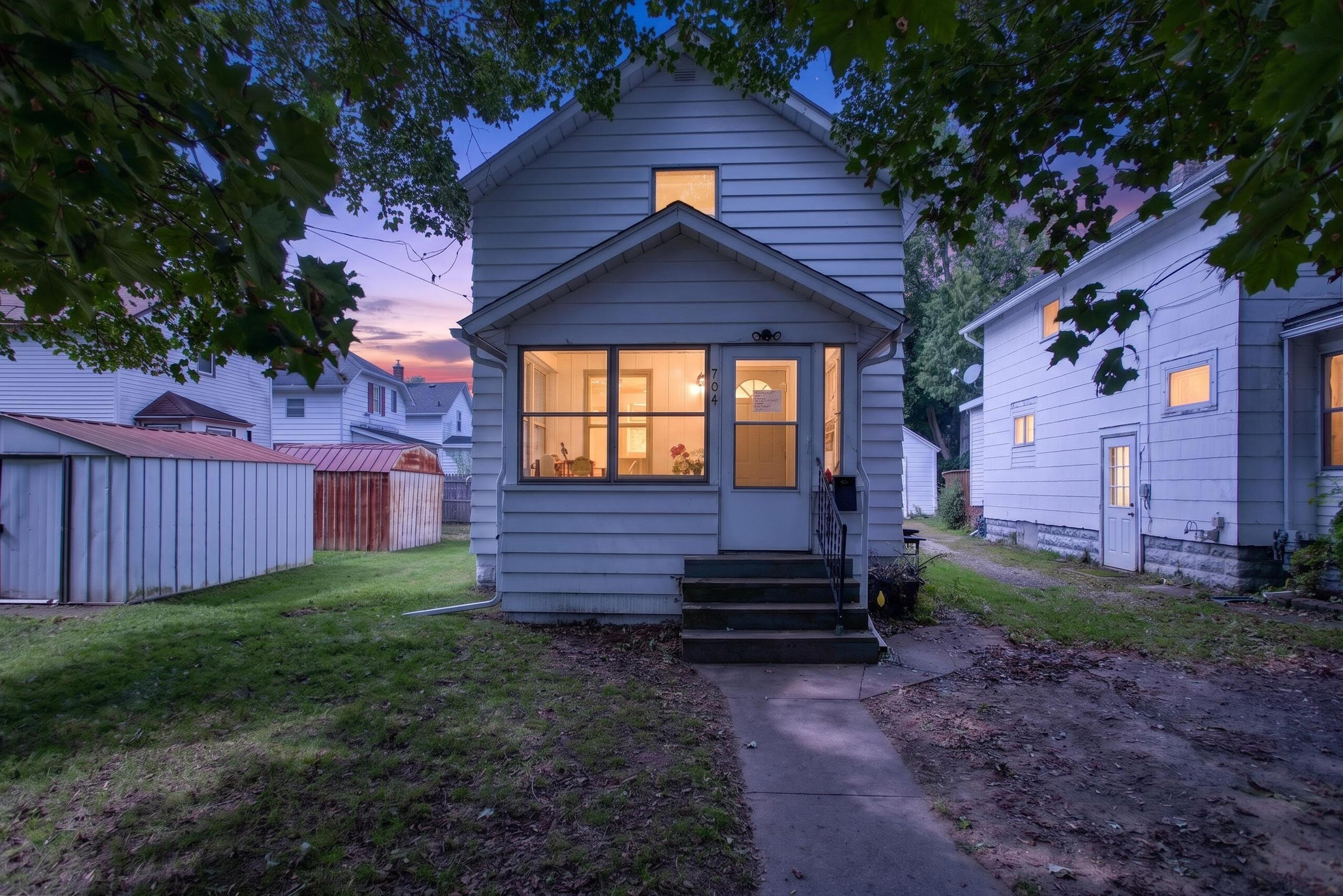 704 Orange Street Property Photo 1