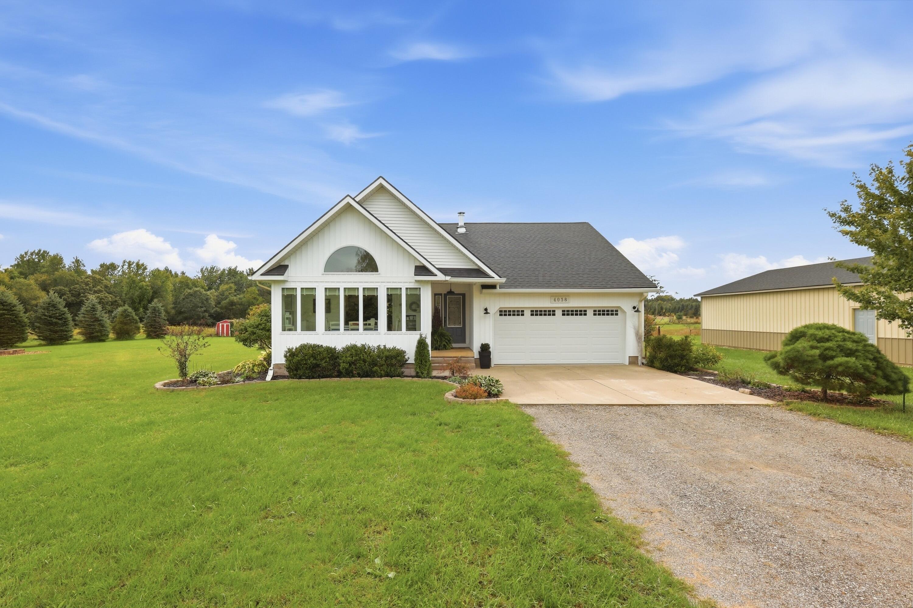 4038 Farrel Road Property Photo 1