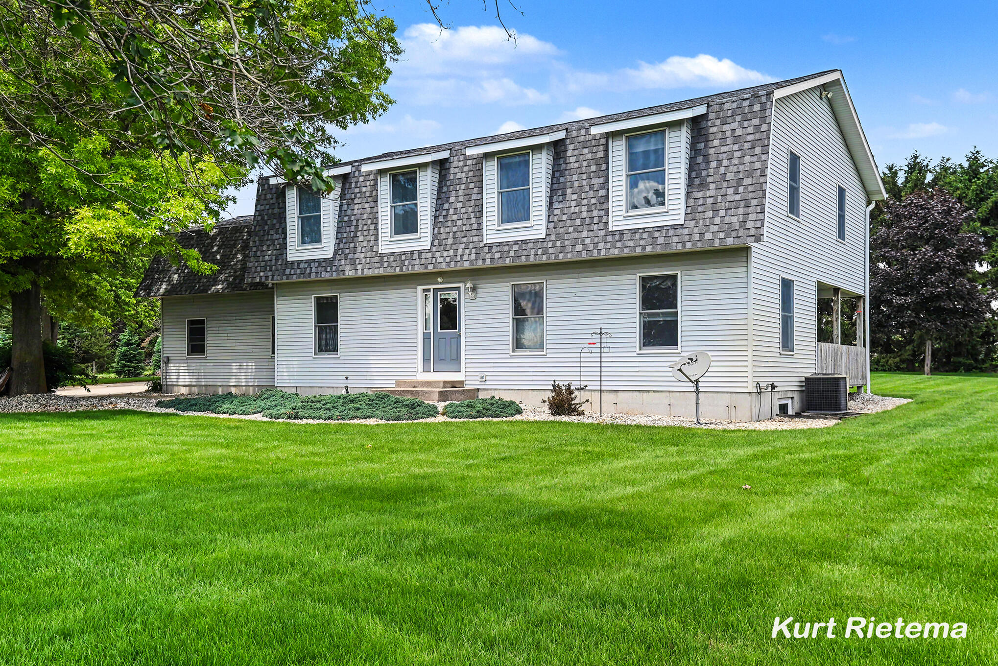 3459 44th Street Property Photo 1