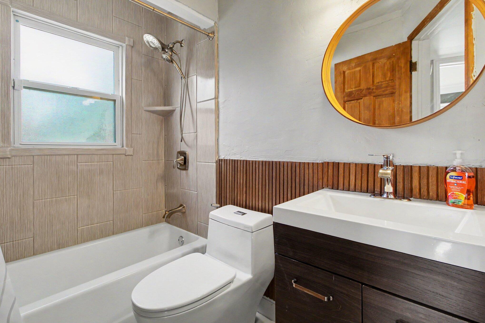 6310 Buckingham Avenue Property Photo 16