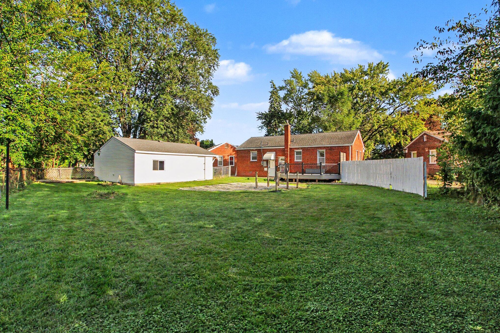6310 Buckingham Avenue Property Photo 22