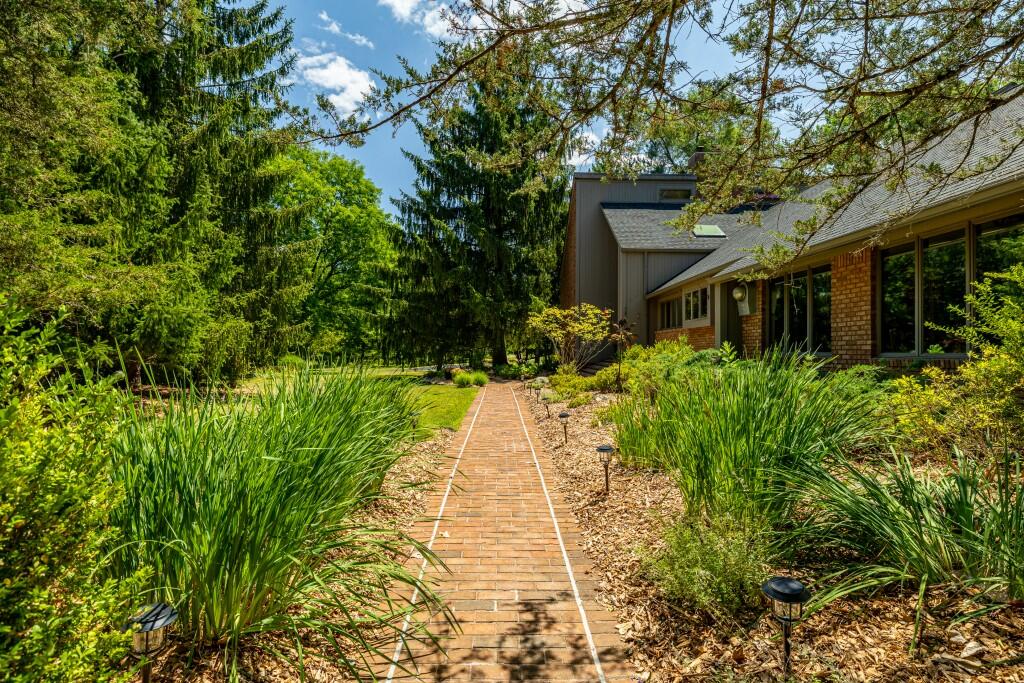 3447 River Pines Drive Property Photo 69