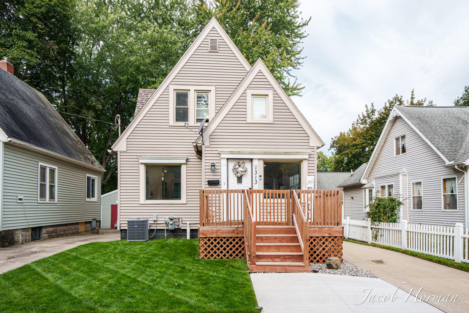 1313 N Jenison Avenue Property Photo 1