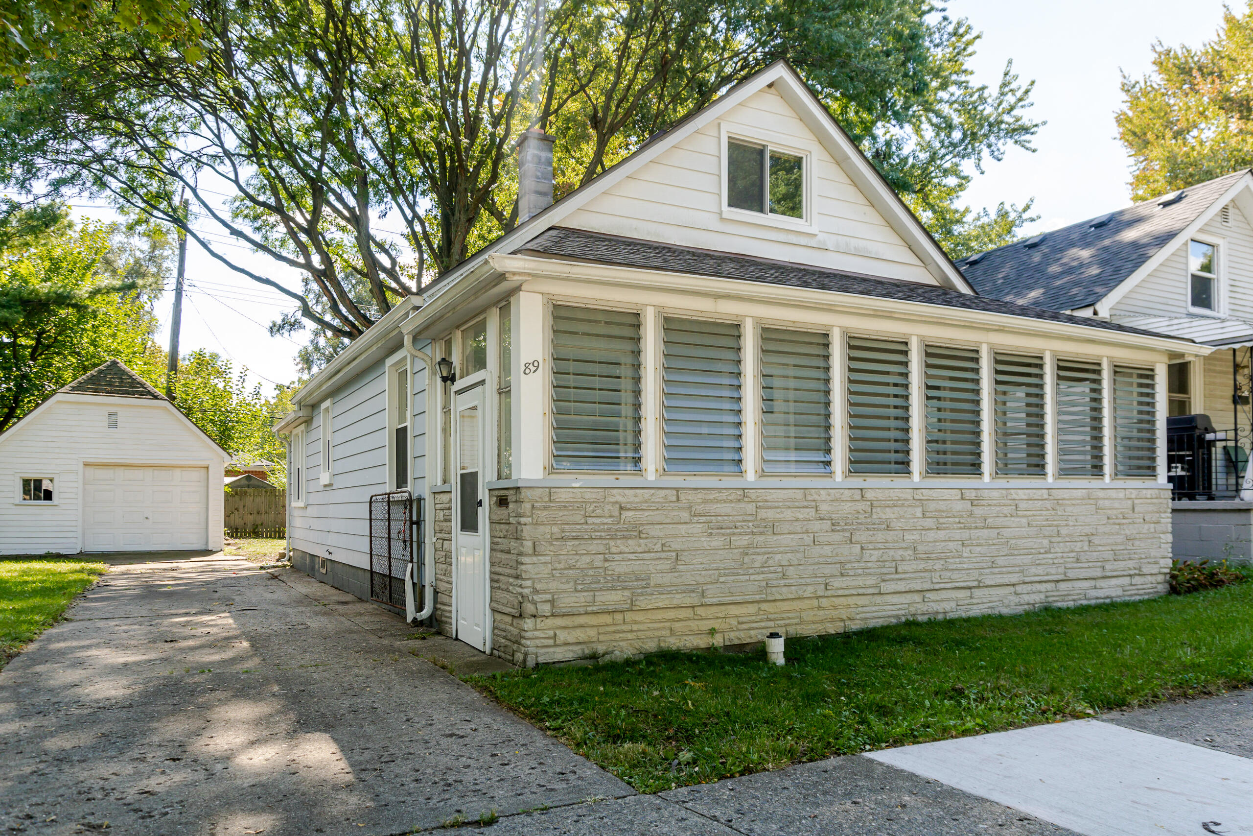 89 W Madge Avenue Property Photo 1