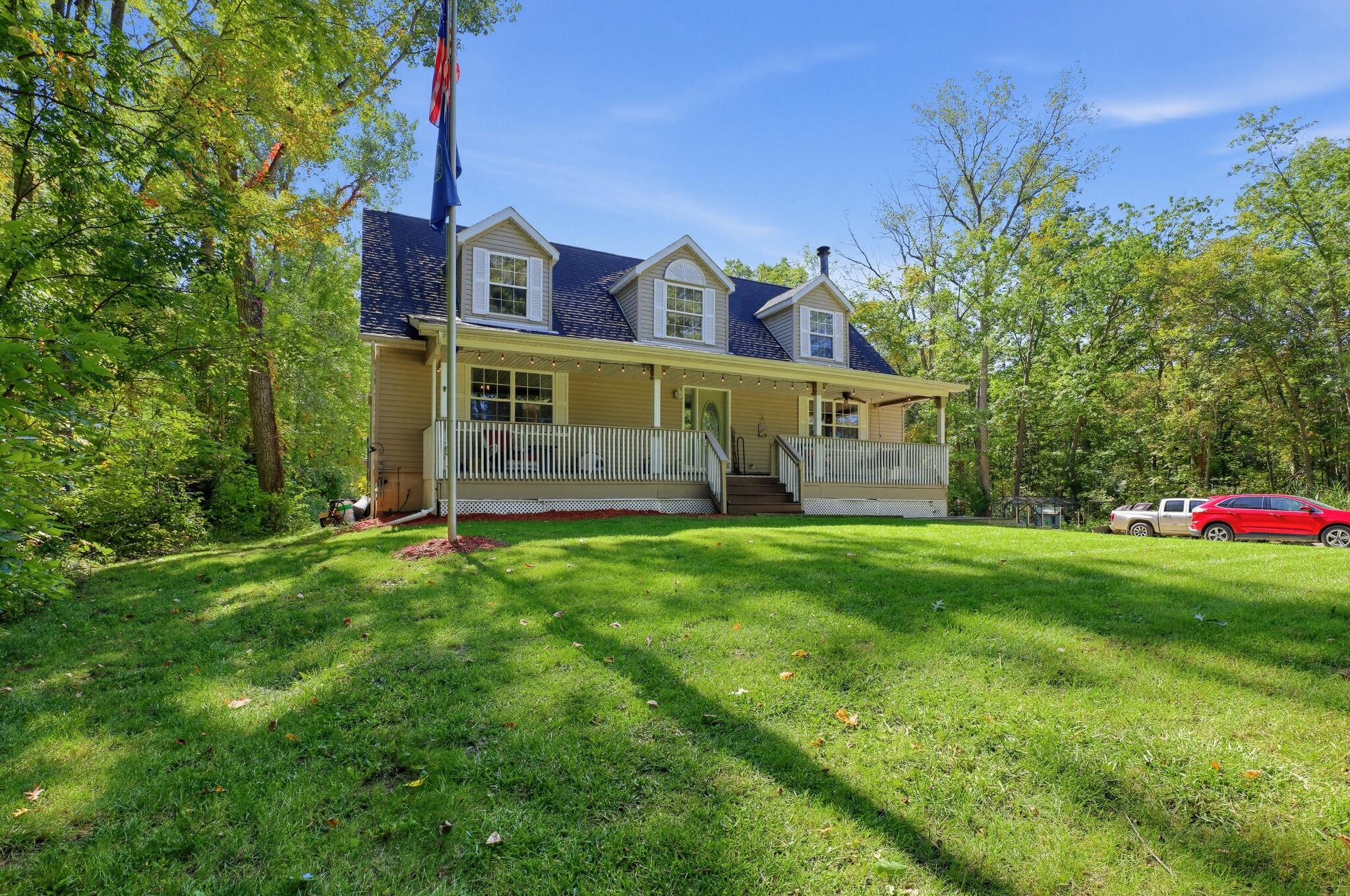 45101 Dunn Road Property Photo 3